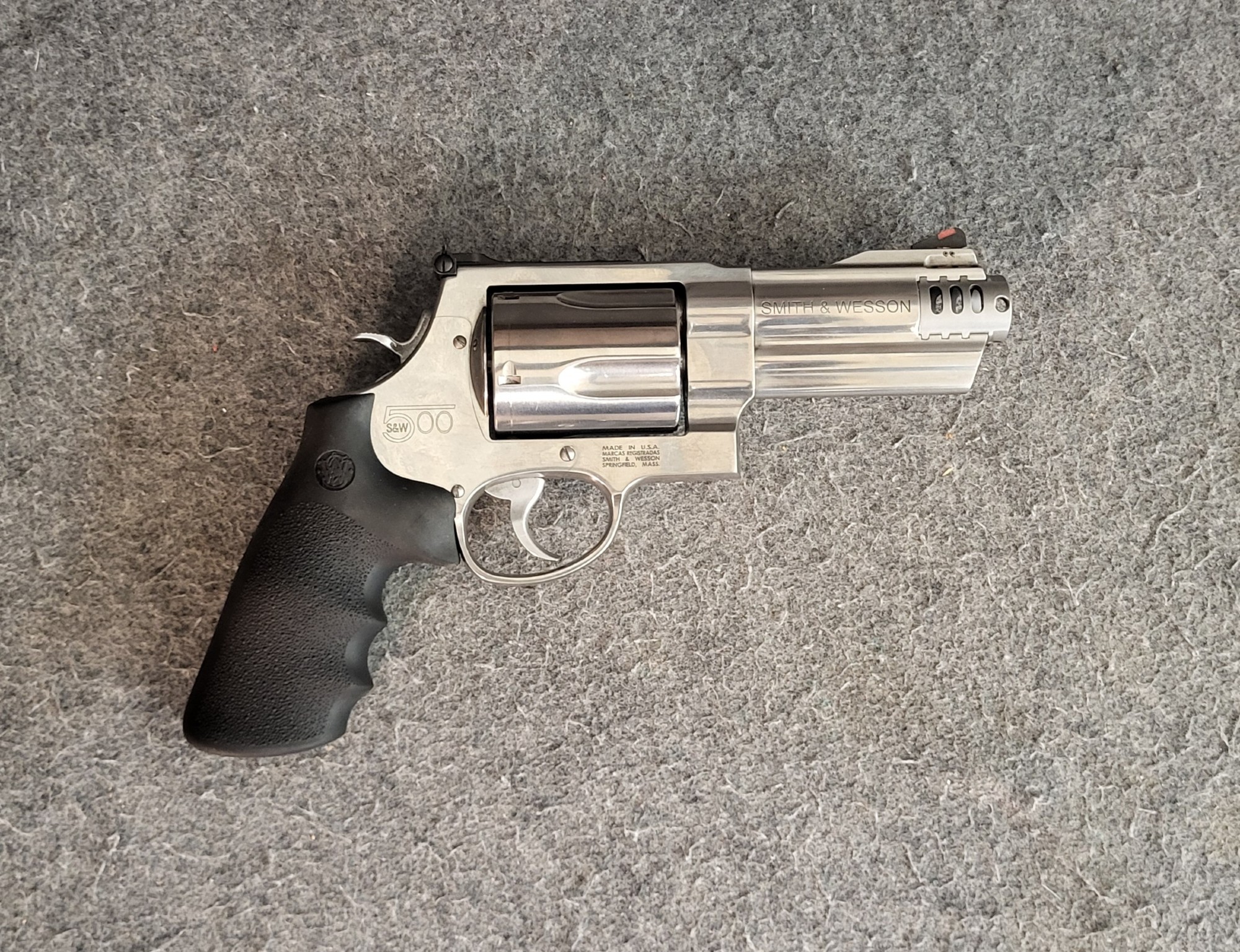 Image of Smith & Wesson ~ S&W 500