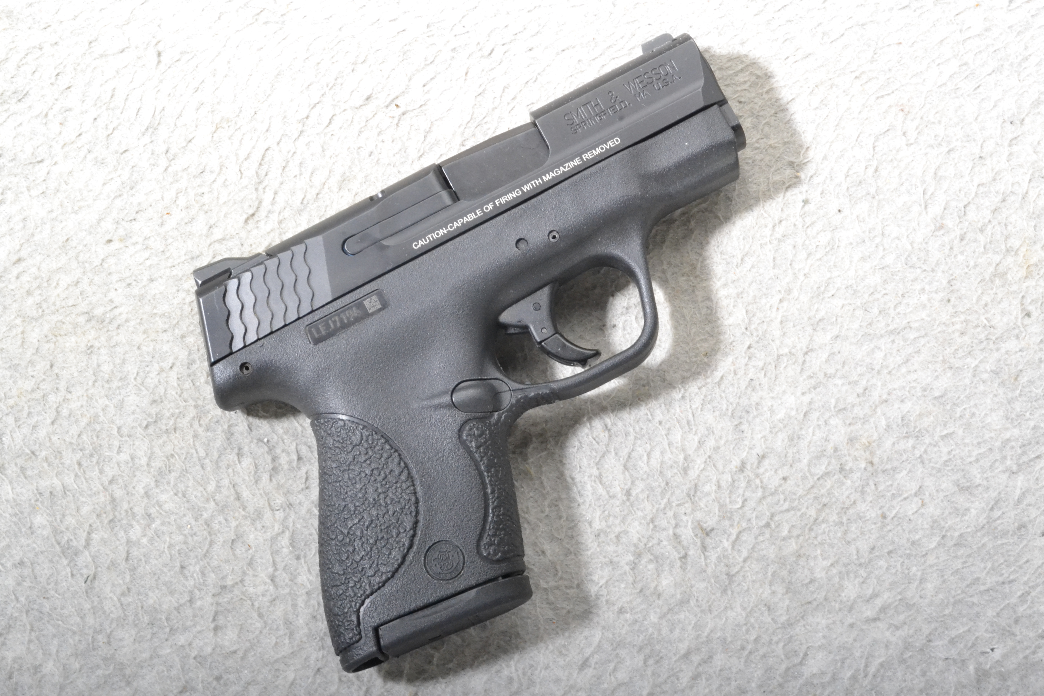 Image of Smith & Wesson ~ M&P 40 Shield ~ .40 S&W