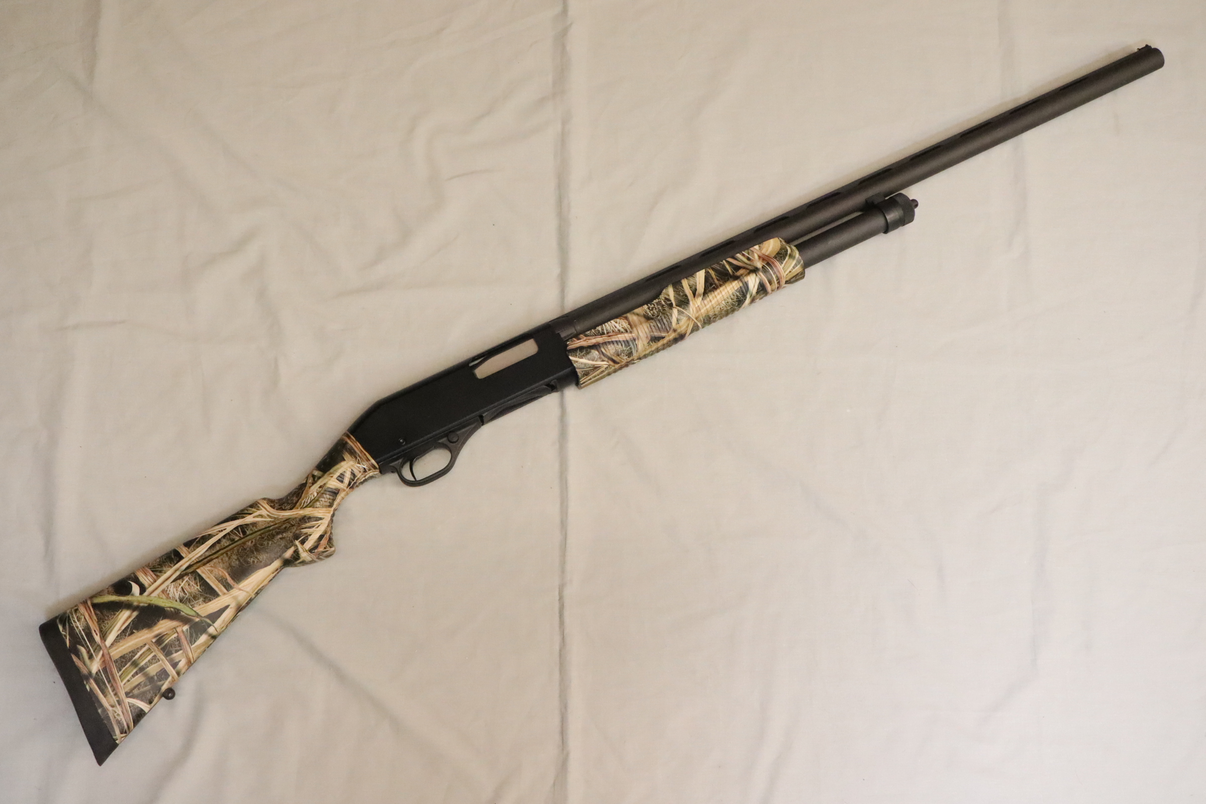Mossberg ~ 835 ~ 12 Gauge - Mossberg