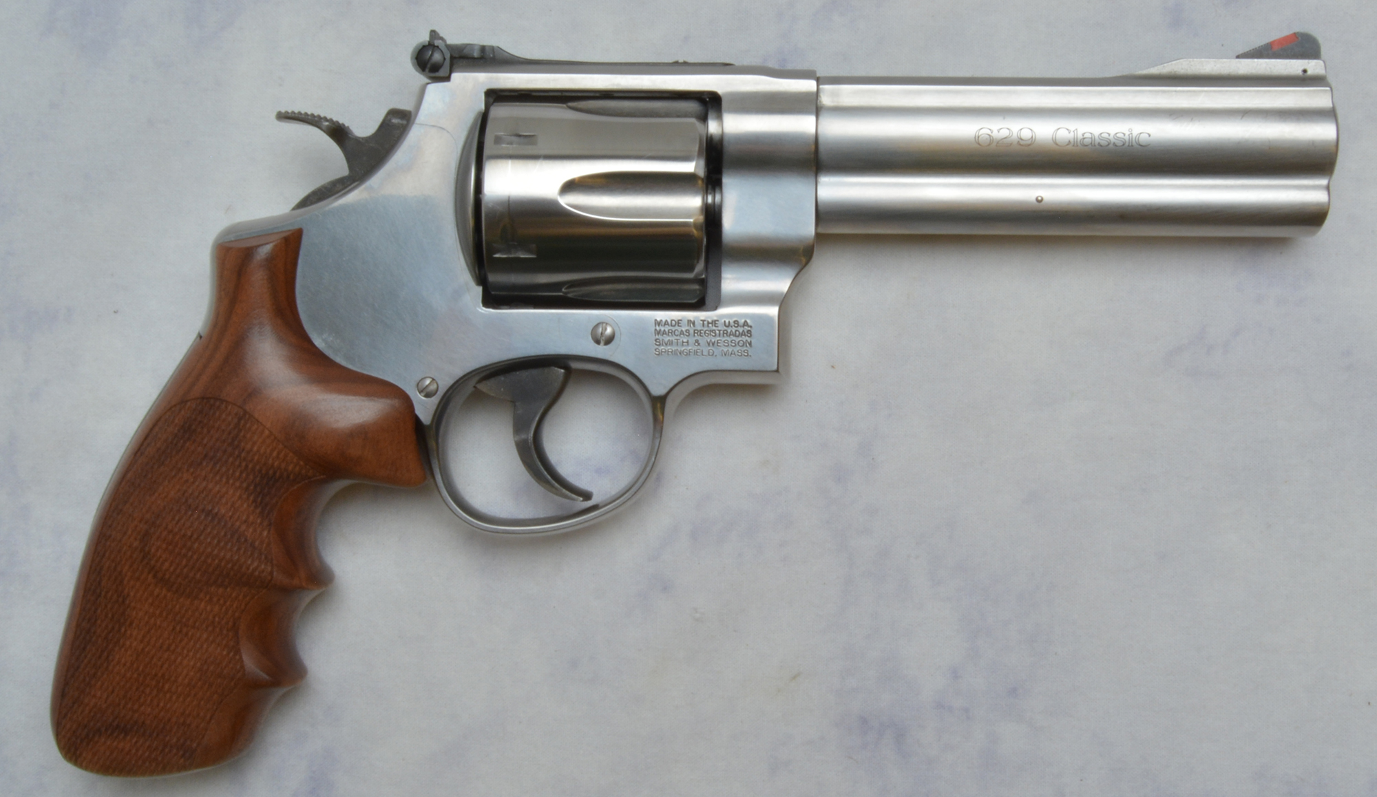 Image of Smith & Wesson ~ 629-6 ~ .44 Remington Magnum