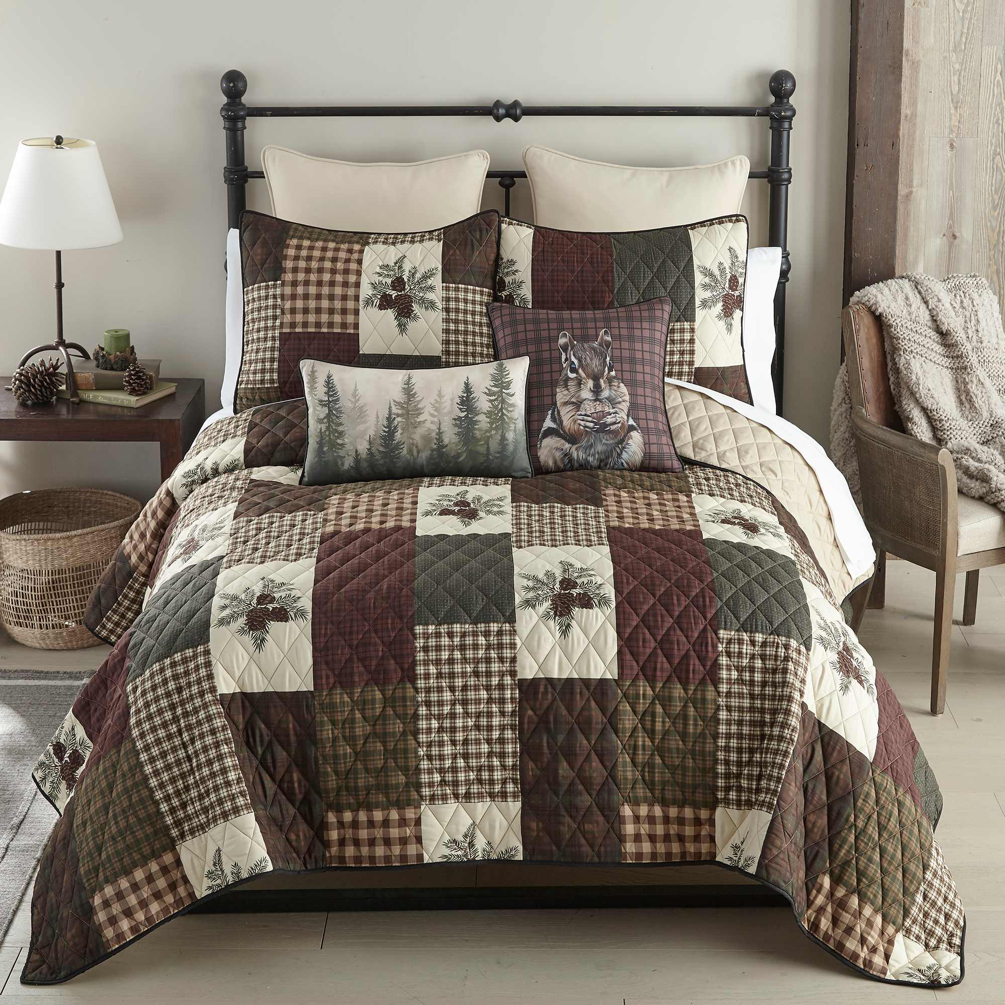 Image of Donna Sharp Pine Panels Quilt Set - Queen