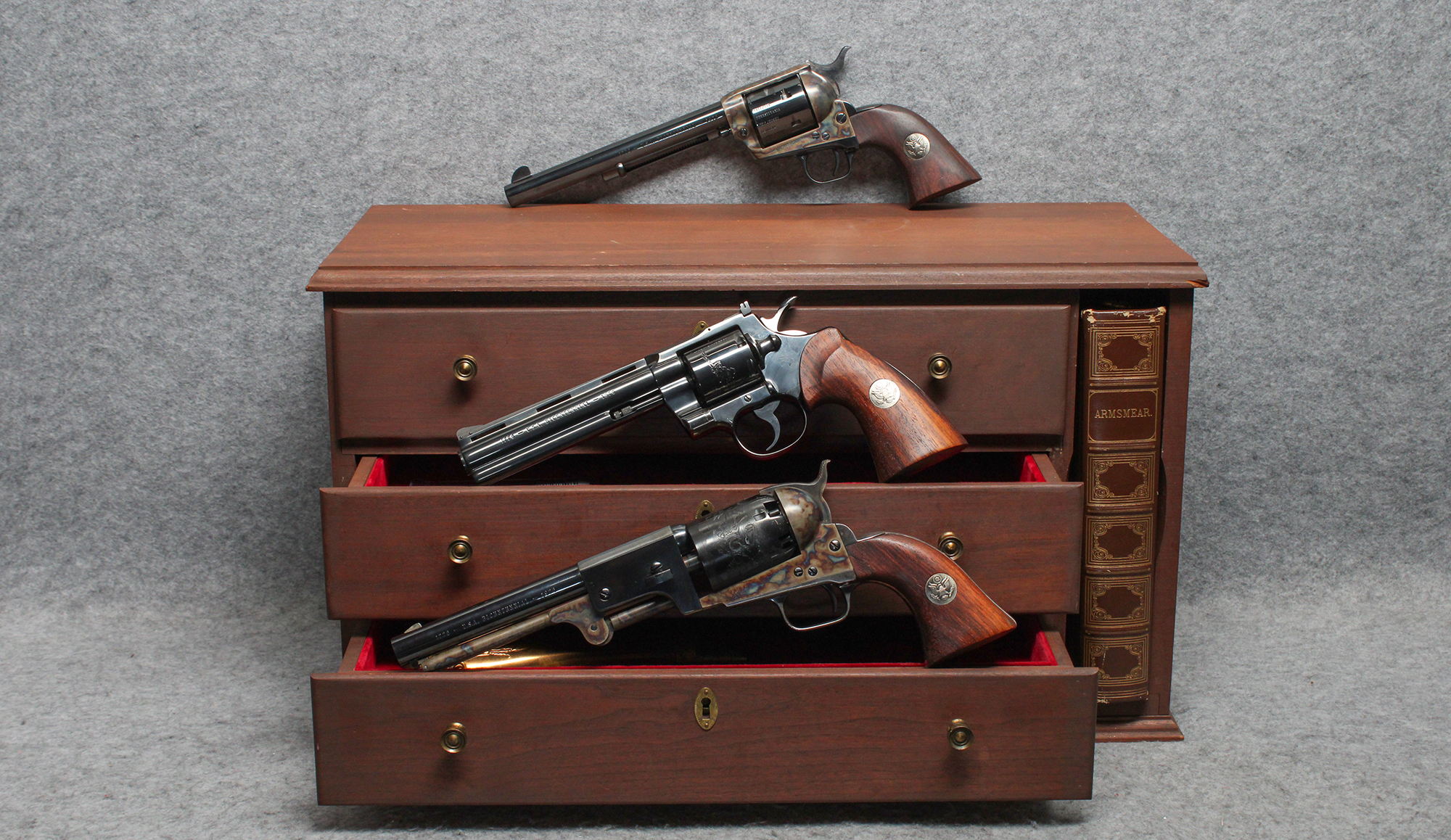 Image of Colt ~ United States Bicentennial Three Revolver Set