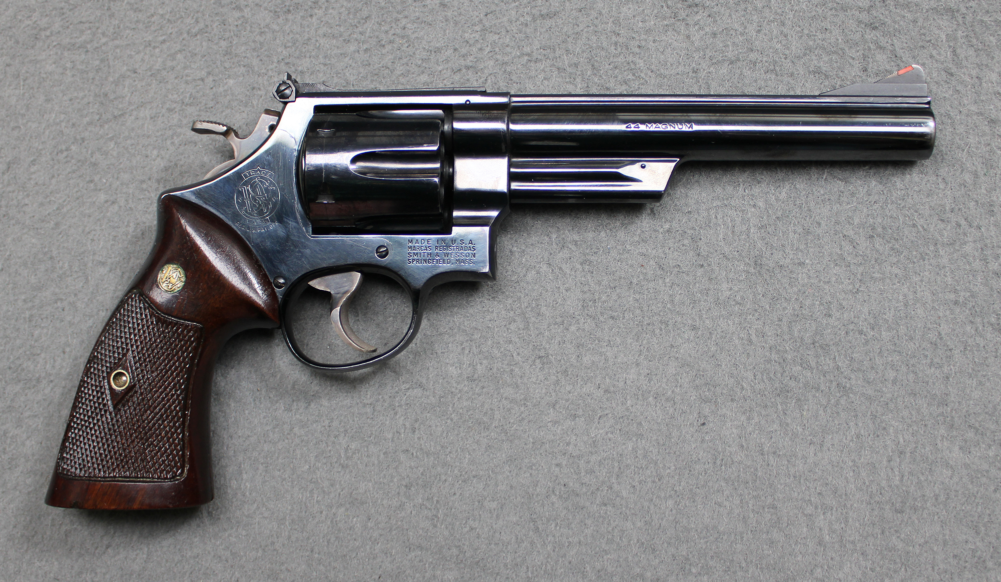 Smith &Wesson ~ Model 29 ~ .44 Magnum - Smith & Wesson