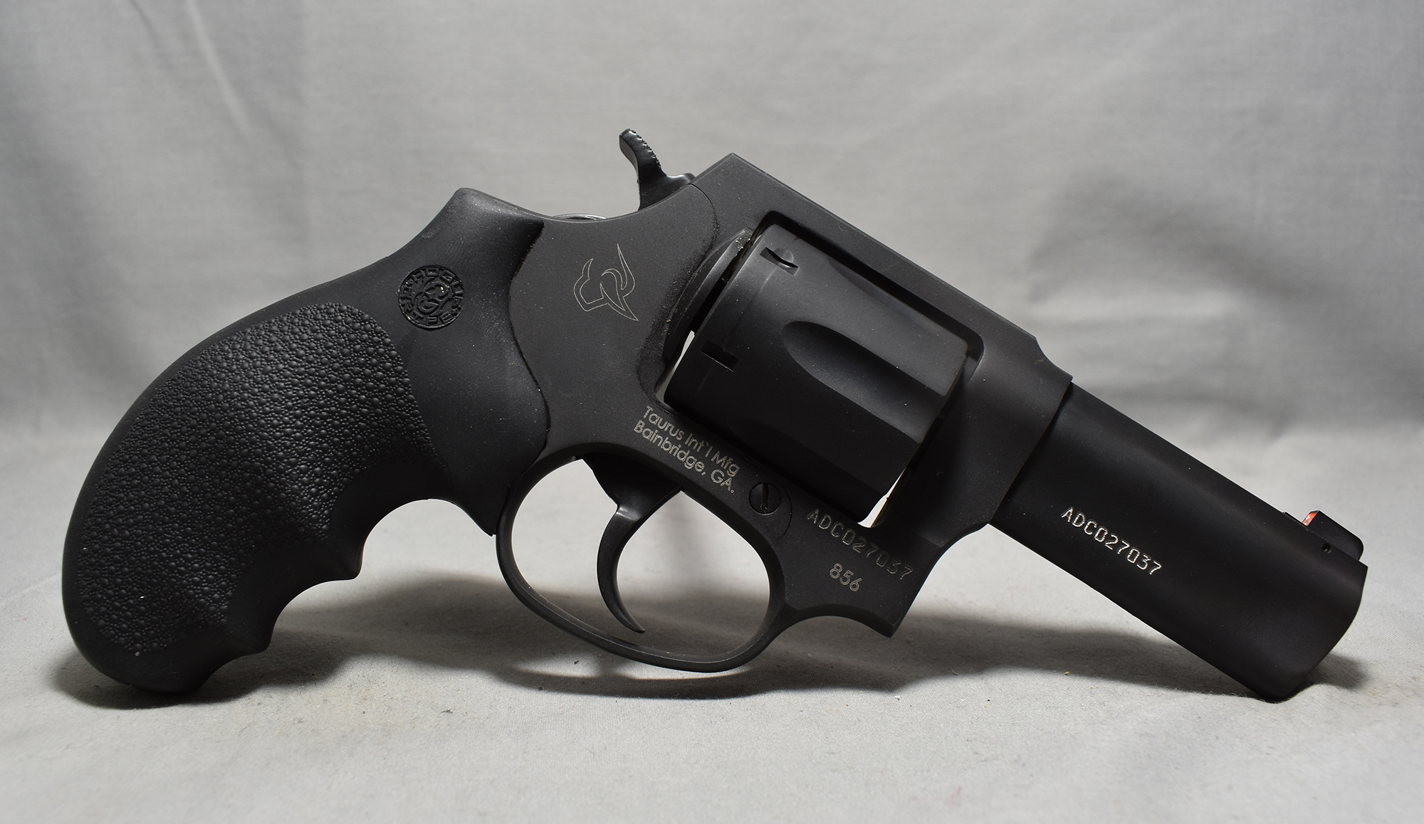 Image of Taurus ~ Model 856 ~ .38 Special