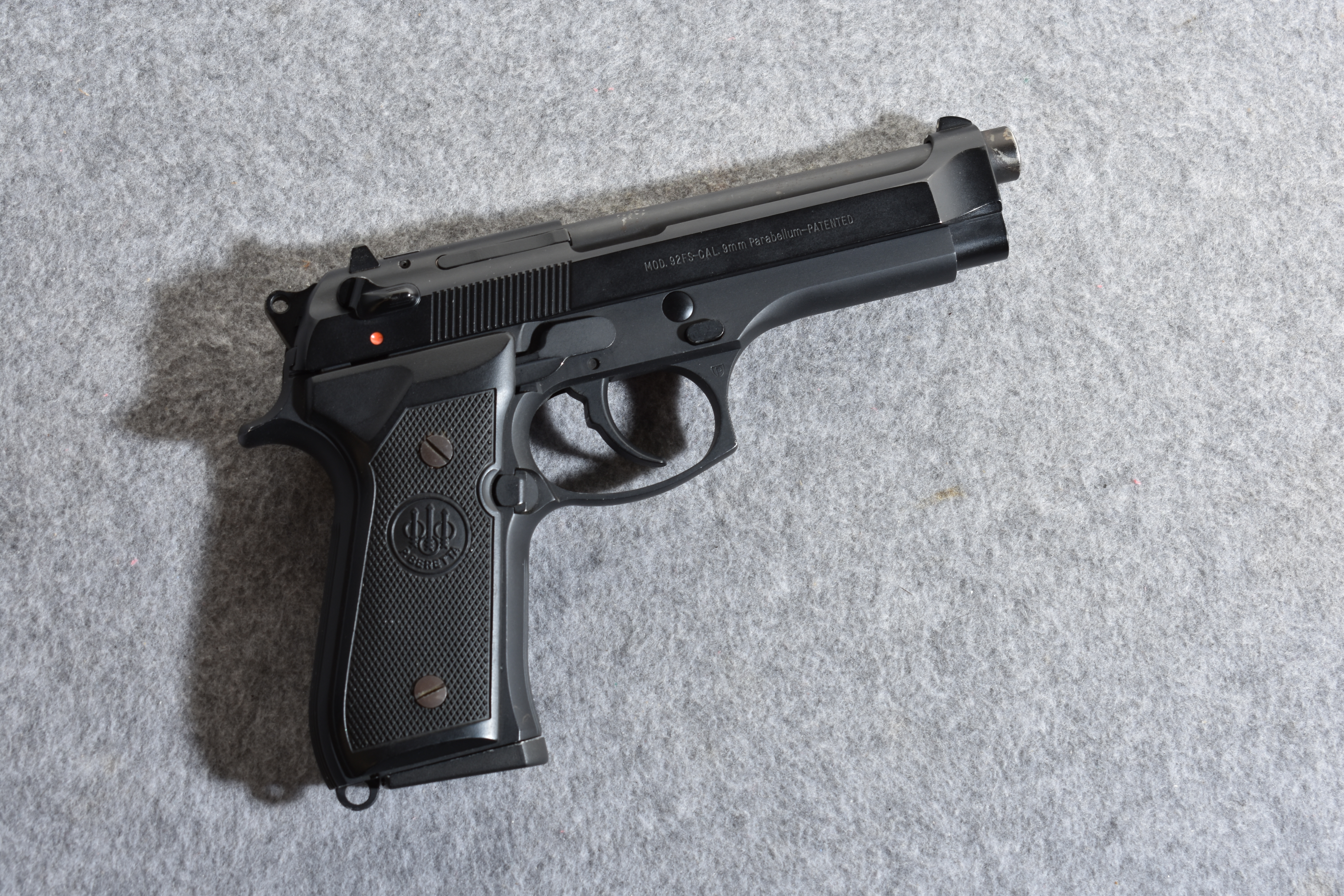 Image of Beretta 92FS 9MM Luger Semi-Auto Pistol