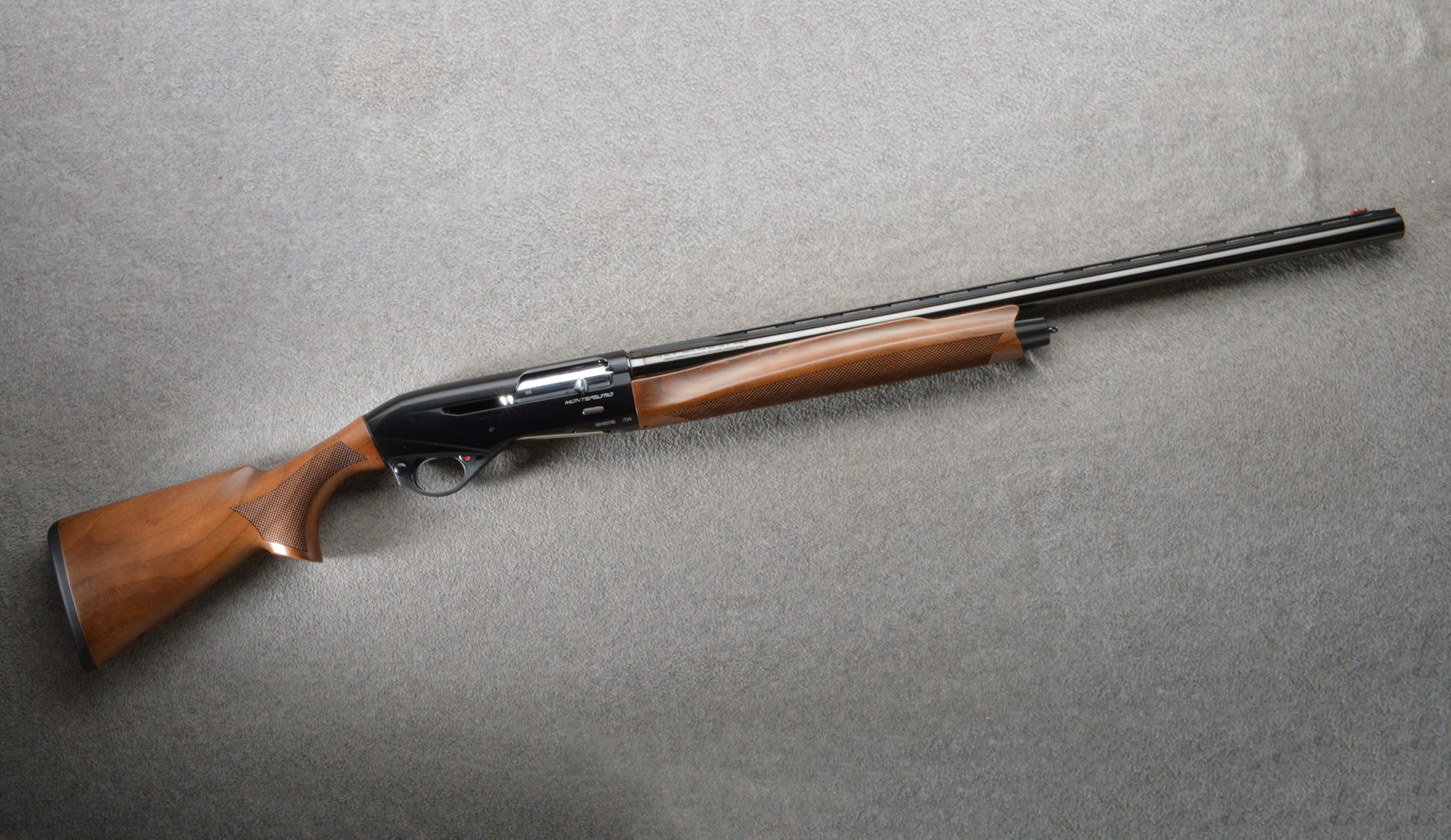 Benelli ~ Montefeltro ~ Compact ~ 12 Gauge - Benelli