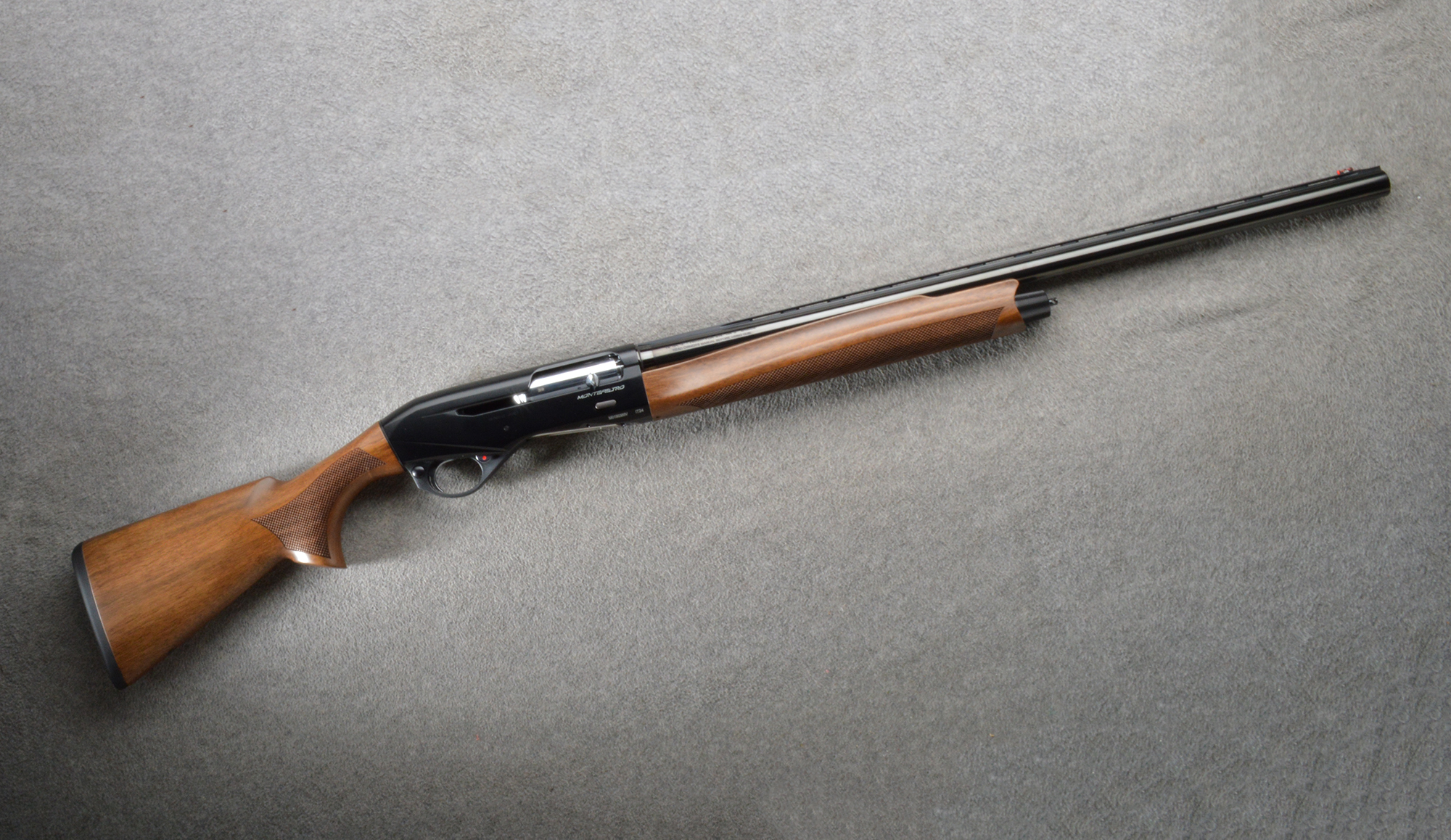 Benelli ~ Montefeltro ~ Compact ~ 12 Gauge - Benelli
