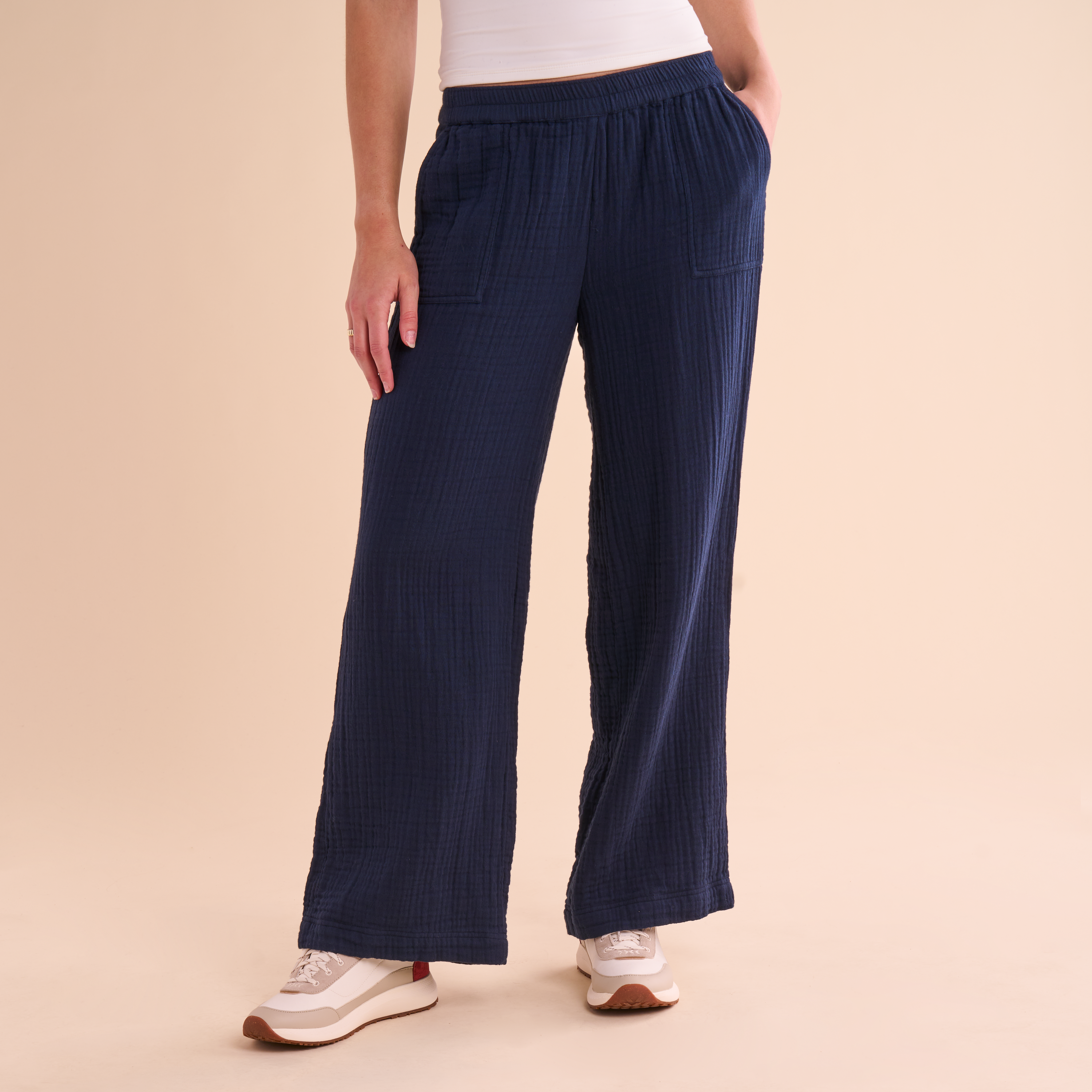 Image of Natural Reflections Wide Leg Double Cloth Pants - Navy Blazer