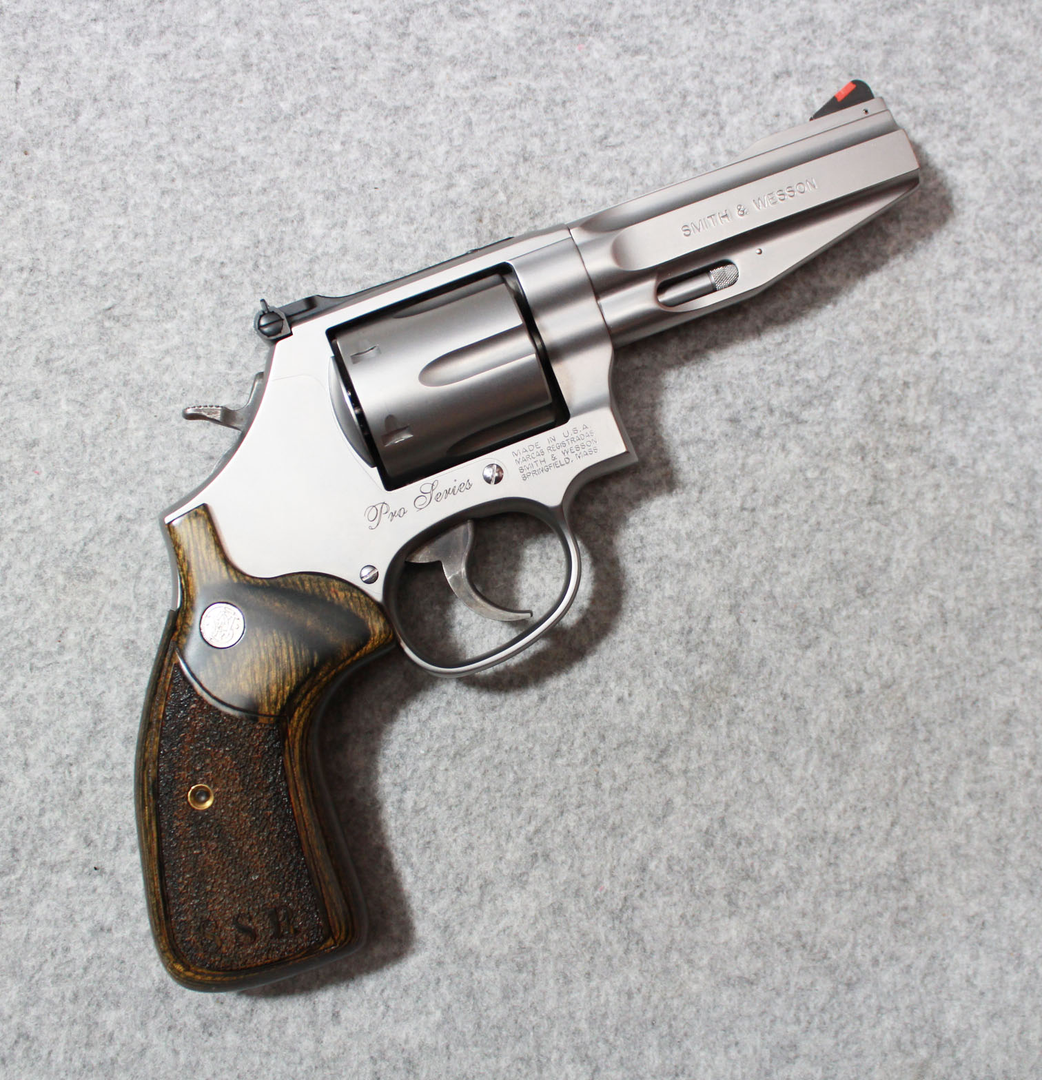 Smith & Wesson ~ 686-6 Pro Series ~ .357 Magnum - Bass Pro Shops