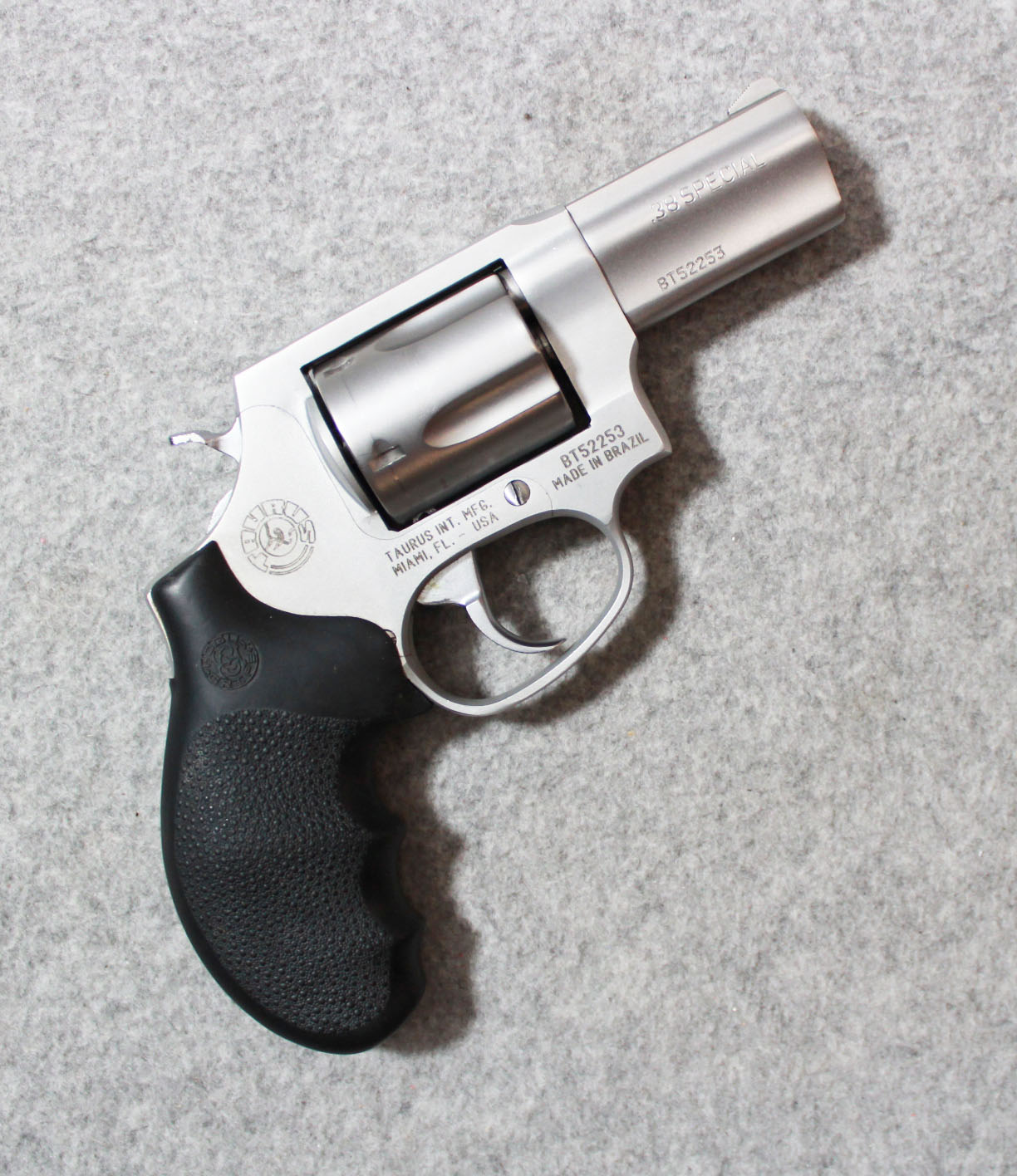 Taurus ~ 85 Ultra-Lite ~ .38 Special - Bass Pro Shops