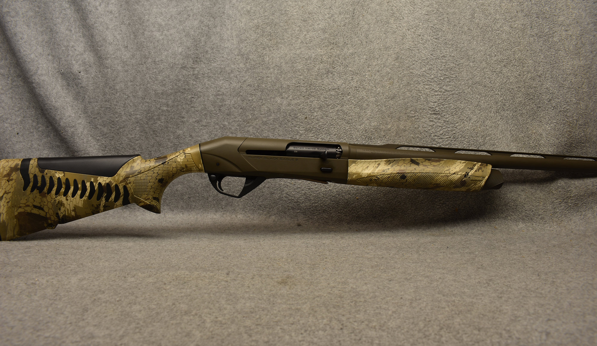 Image of Benelli ~ Super Black Eagle 3 ~ 12 Gauge