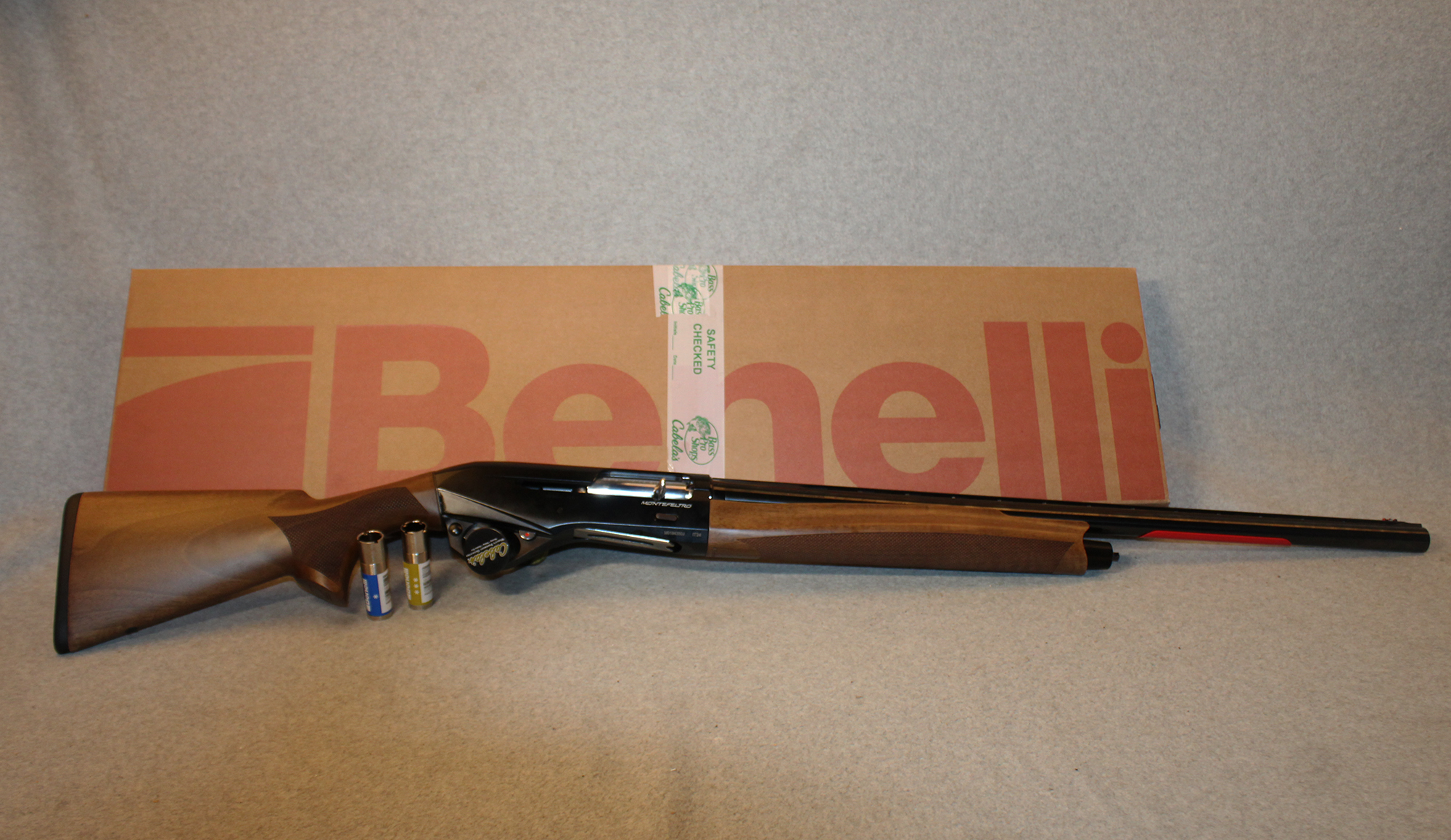 Benelli ~ Montefeltro ~ 12 Gauge - Benelli