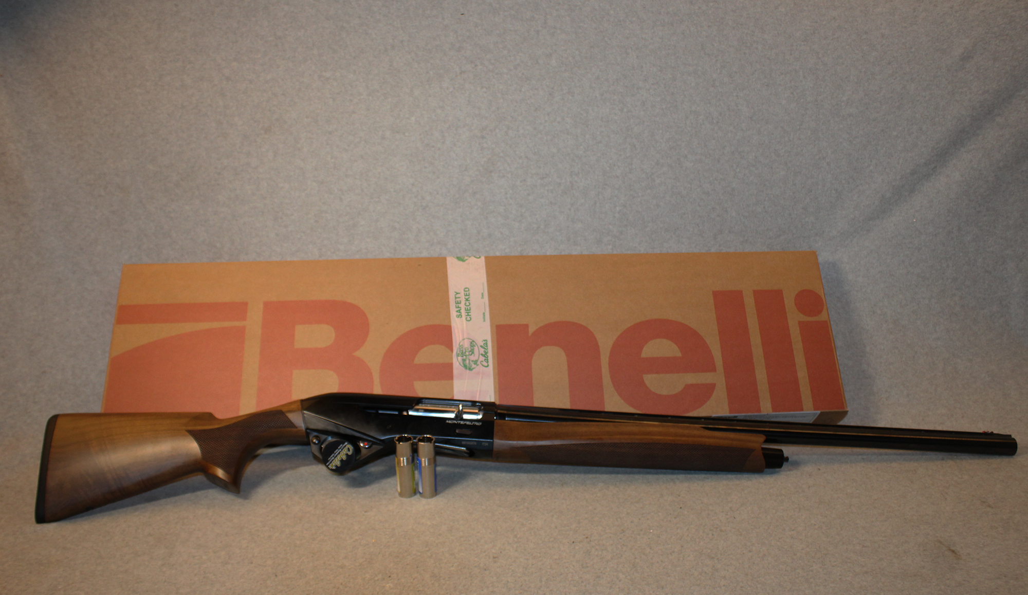 Benelli ~ Montefeltro ~ 12 Gauge - Benelli