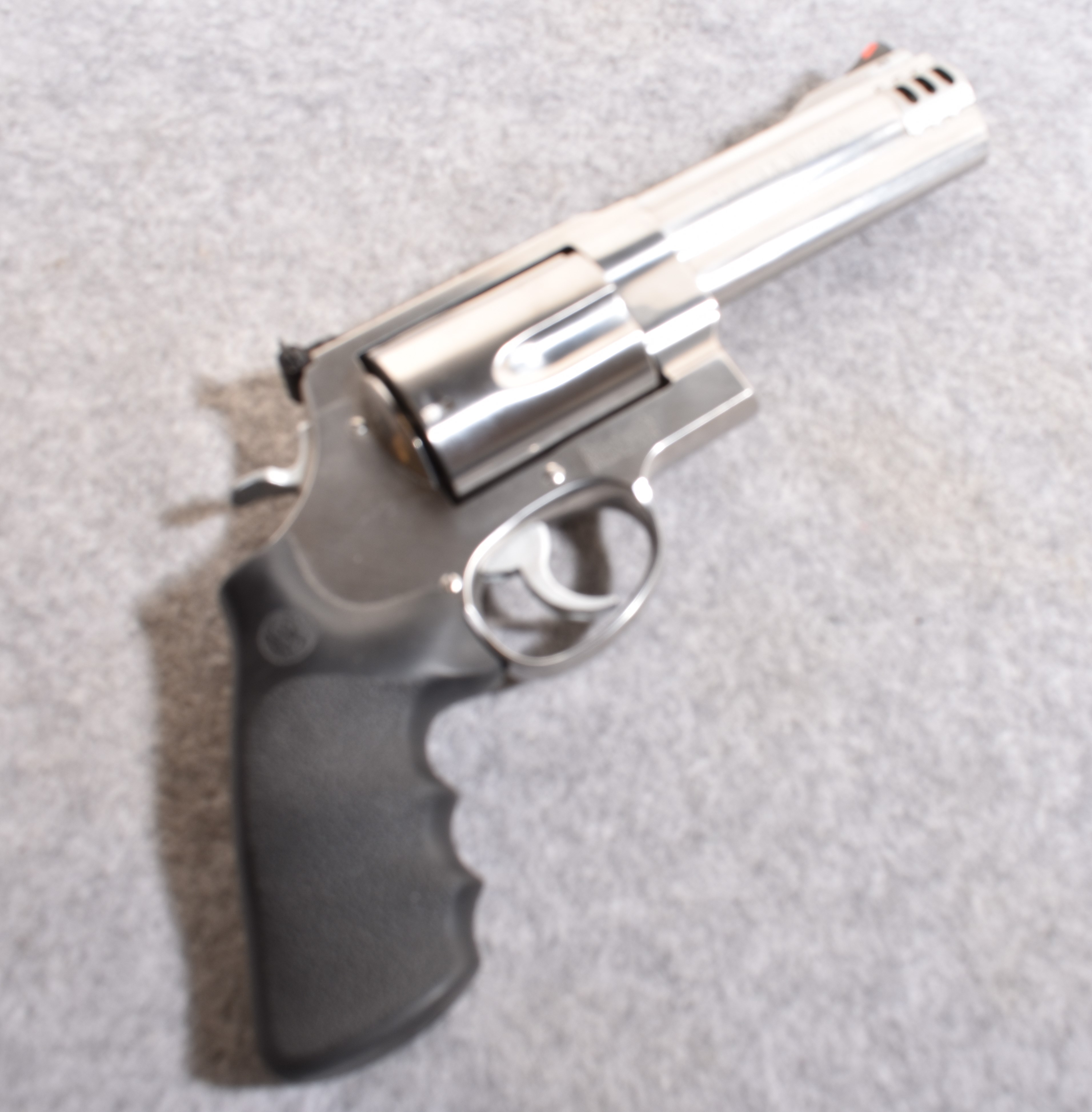 Image of Smith & Wesson 460 .460 S&W Magnum Revolver