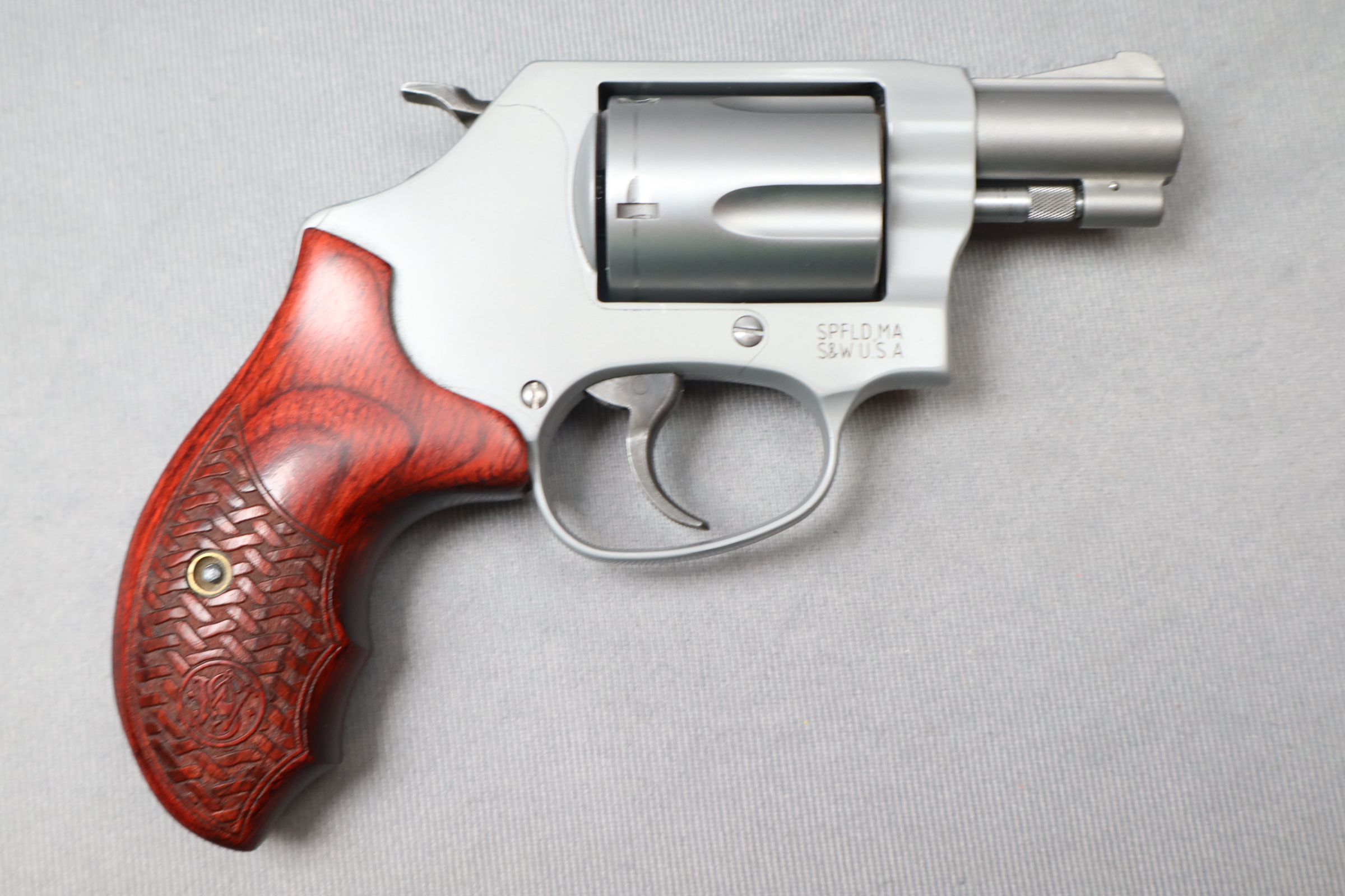 Smith & Wesson ~ 637-2 ~ .38 S&W SPL +P - Bass Pro Shops