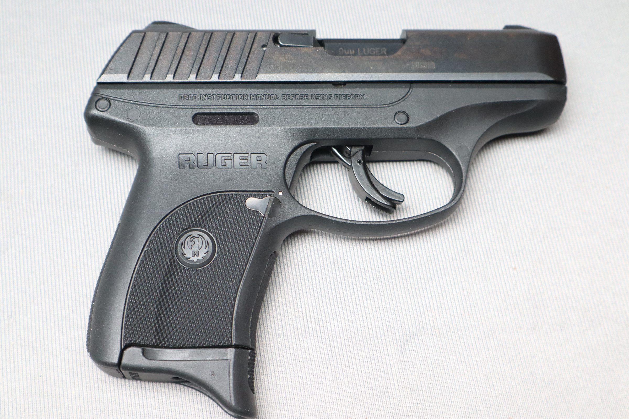 Ruger ~ EC9S ~ 9mm Luger - Ruger