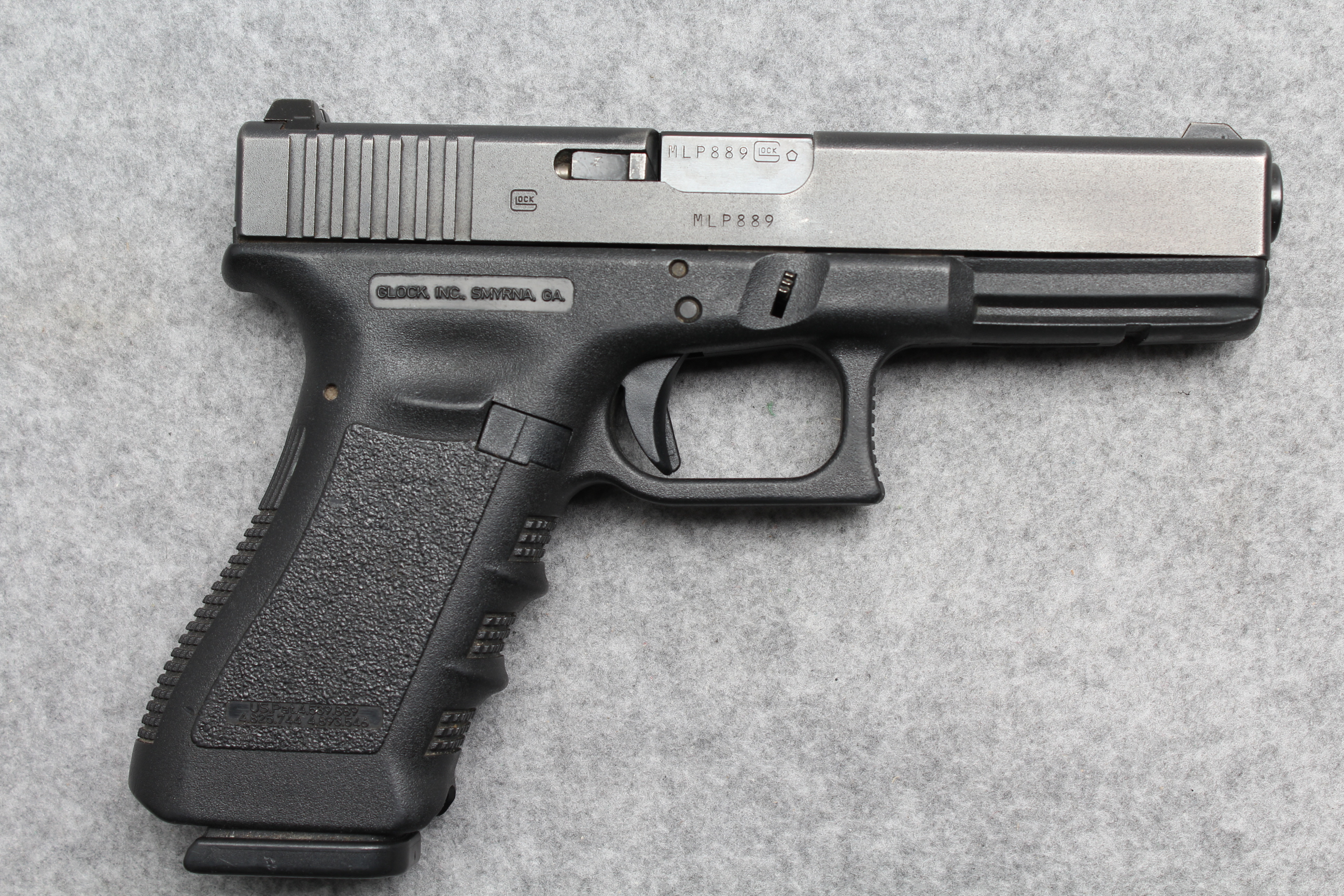 Image of Glock ~ 17 ~ 9mm Luger