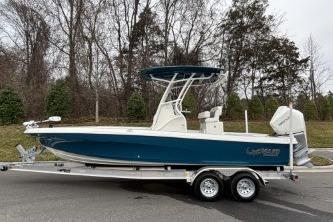 Image of 2026 MAKO 24 APEX