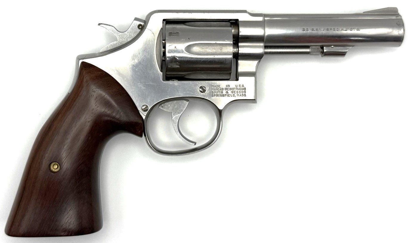 Image of SMITH & WESSON ~ MODEL 64-3 ~ .38 S&W SPECIAL