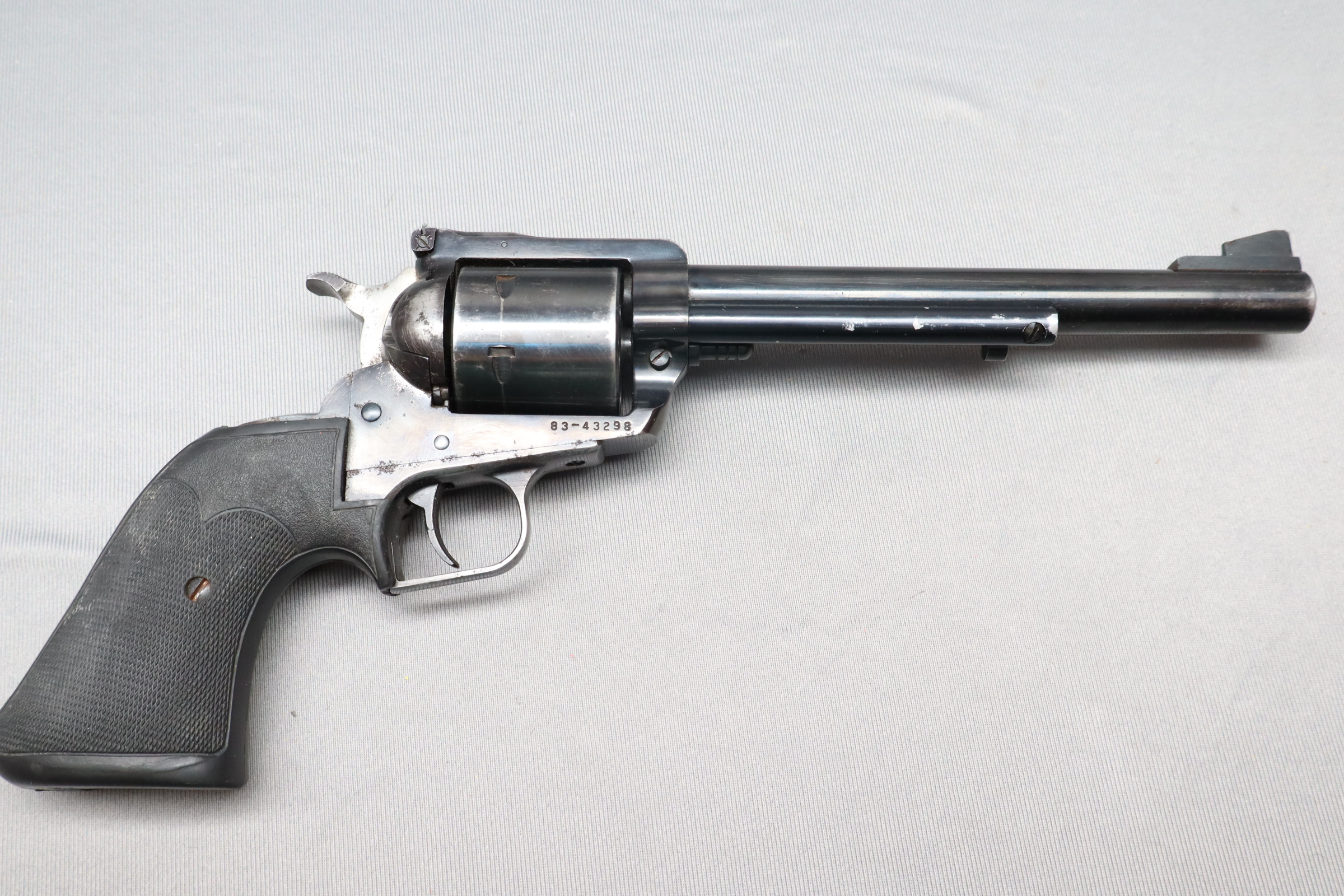 Ruger ~ New Model Super Blackhawk ~ .44 Remington Magnum - Ruger