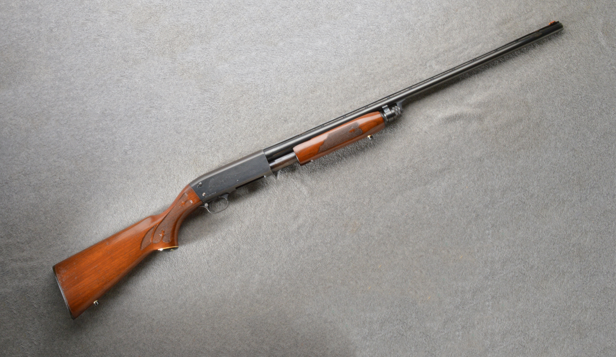 Image of Ithaca ~ Model 37-Featherlight ~ 20 Gauge ~ 1975 Production