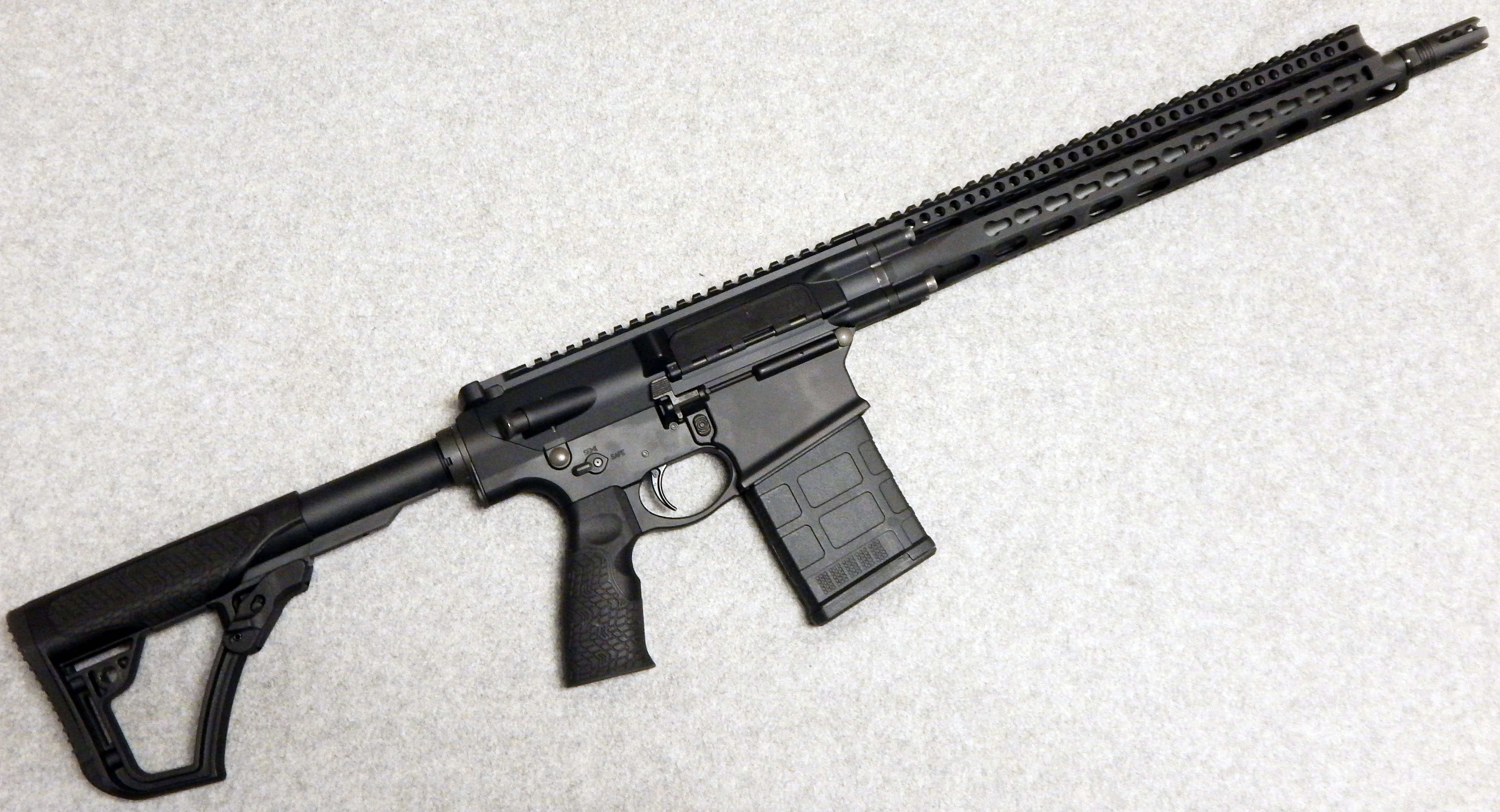 Image of Daniel Defense ~ DD5 V1 ~ 7.62x51 mm NATO.