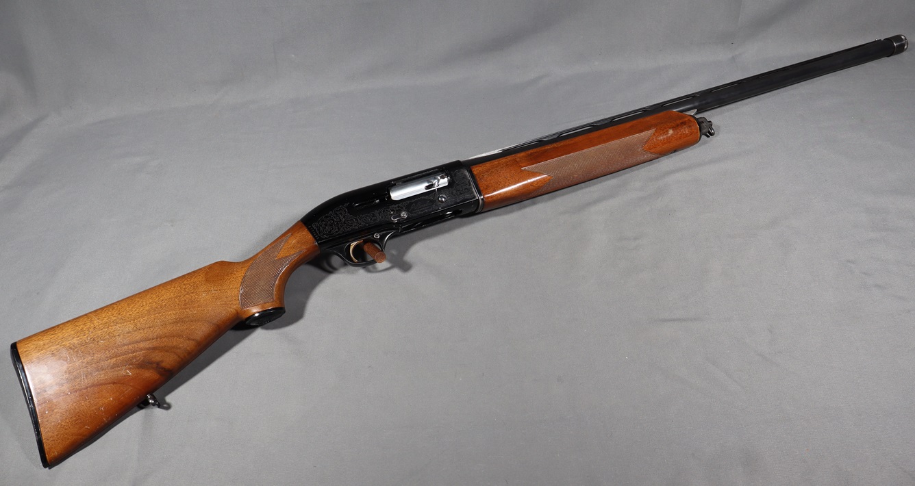 Image of Beretta~A 302~12 Gauge