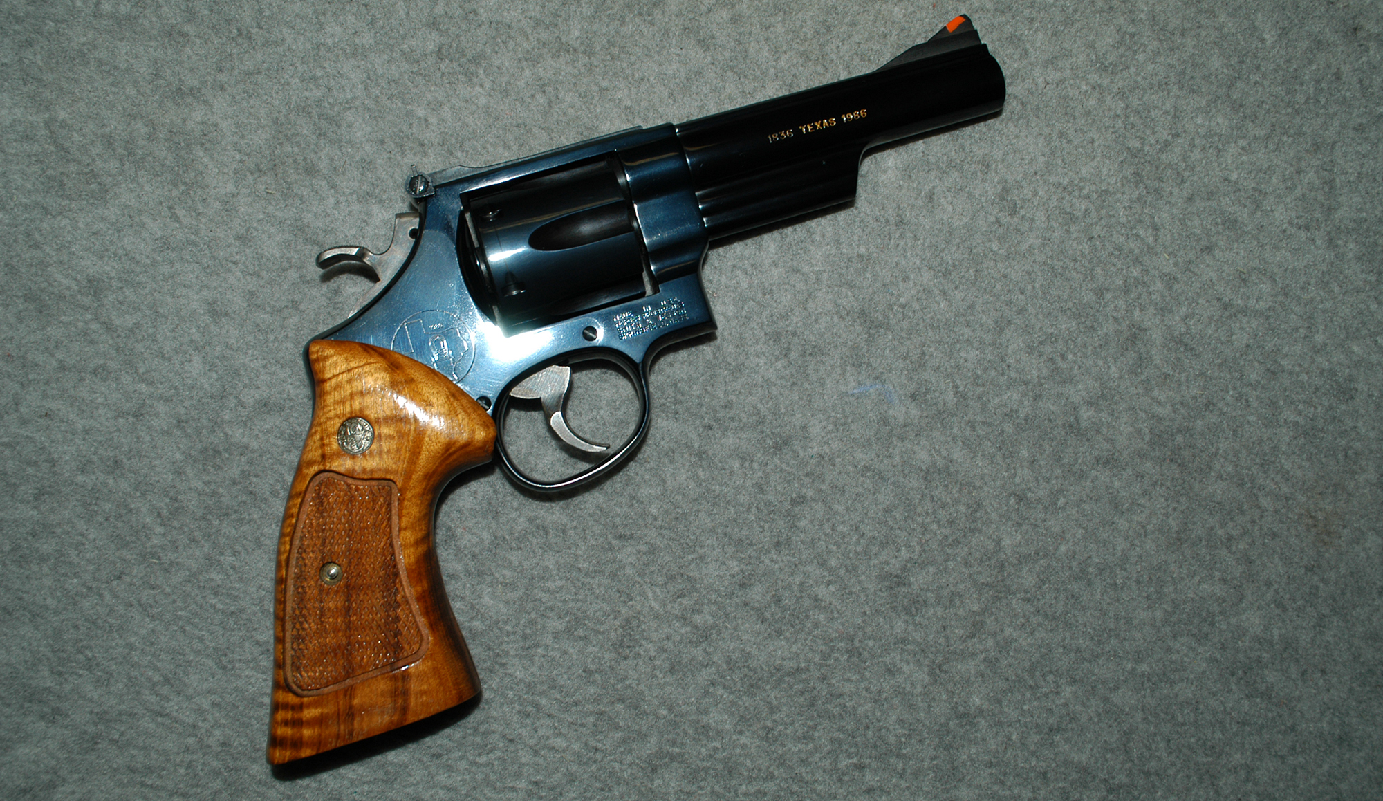 Image of Smith & Wesson ~ 544 Texas Commemorative ~ .44-40