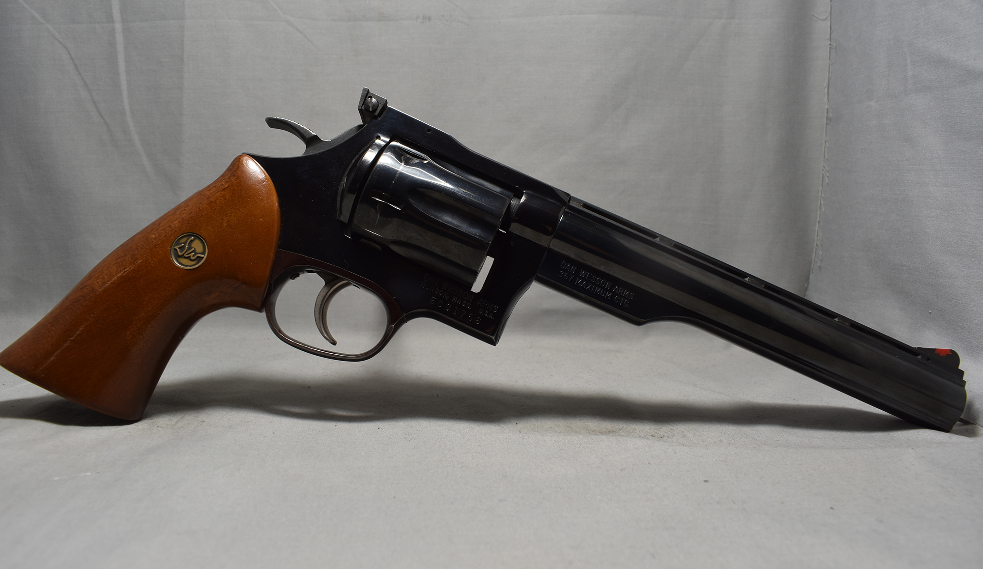 Dan Wesson ~ SuperMag ~ .357 Maximum - Bass Pro Shops