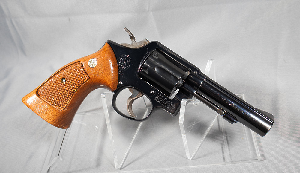 Image of Smith & Wesson ~ Model 10-6 ~ .38 Special