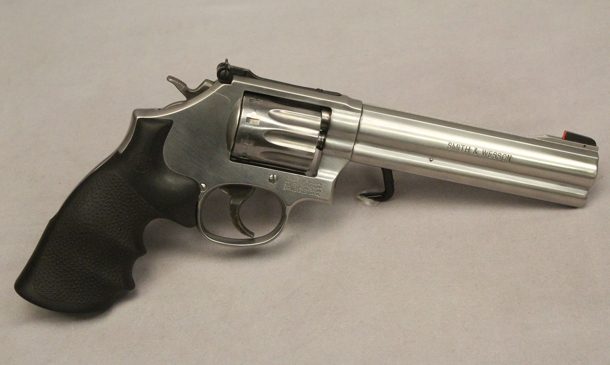 Smith & Wesson ~ Model 617-6 ~ .22 Long Rifle - Bass Pro Shops