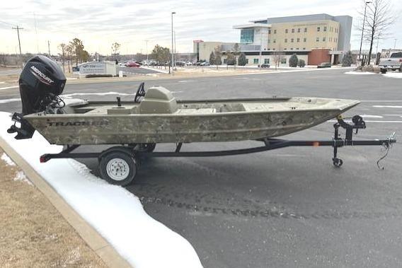 Image of 2026 TRACKER GRIZZLY 1648 SC