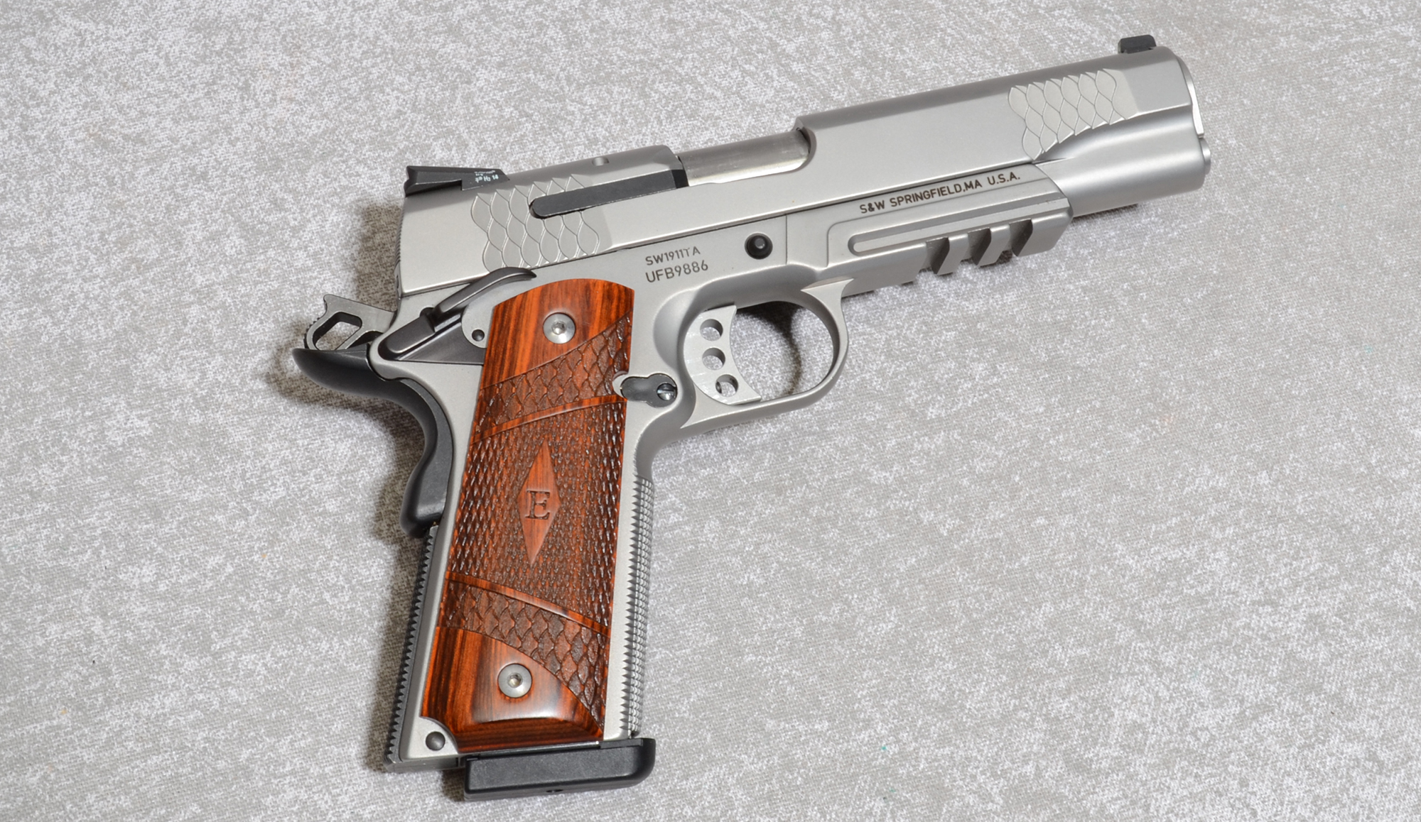 Smith & Wesson SW1911TA Pistol, .45 Auto, 5" Barrel, 2.5 lbs - Bass Pro Shops