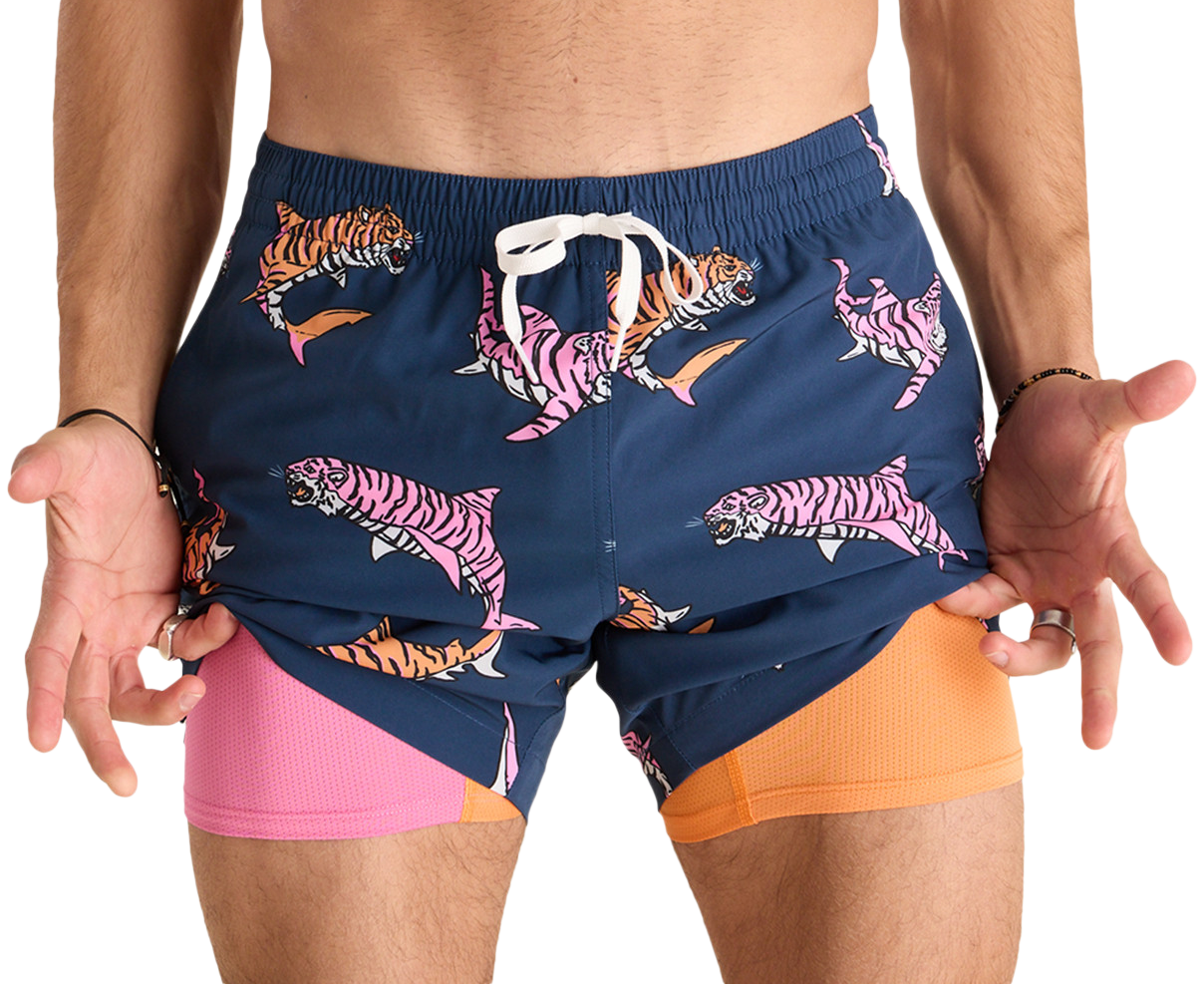 Image of Chubbies King of the Seas Classic Lined Swim Trunk - Navy