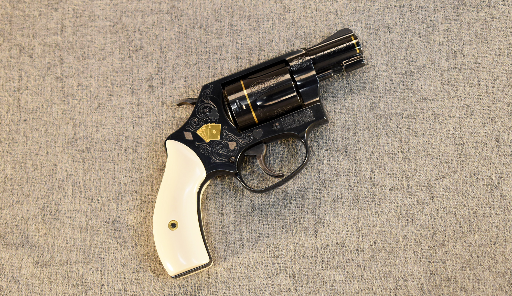 Image of Smith & Wesson ~ Model 36-10 Texas Hold 'Em ~ .38 Special