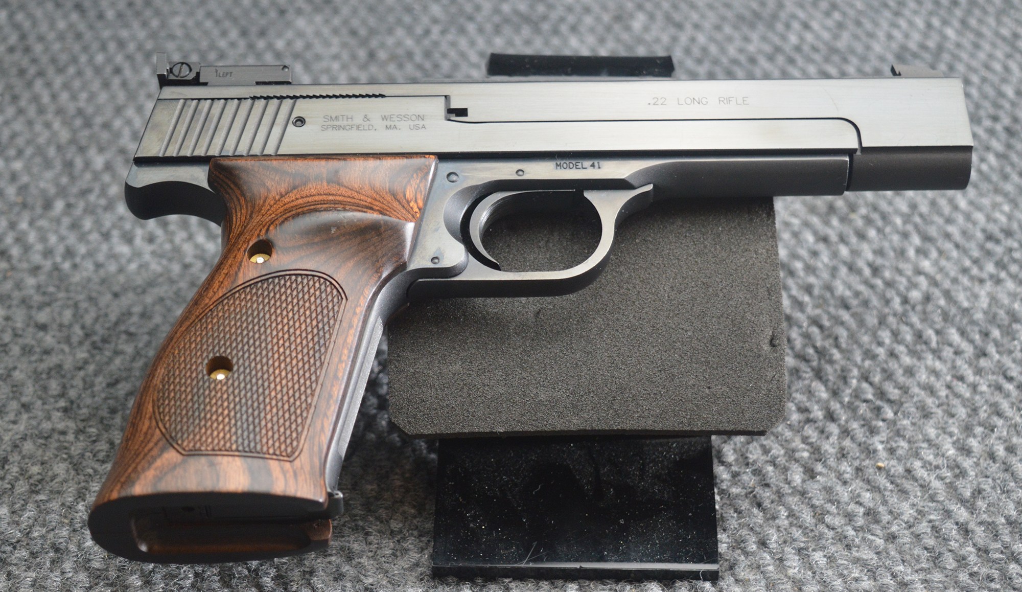 Image of Smith & Wesson Model 41 ~ .22 Long Rifle