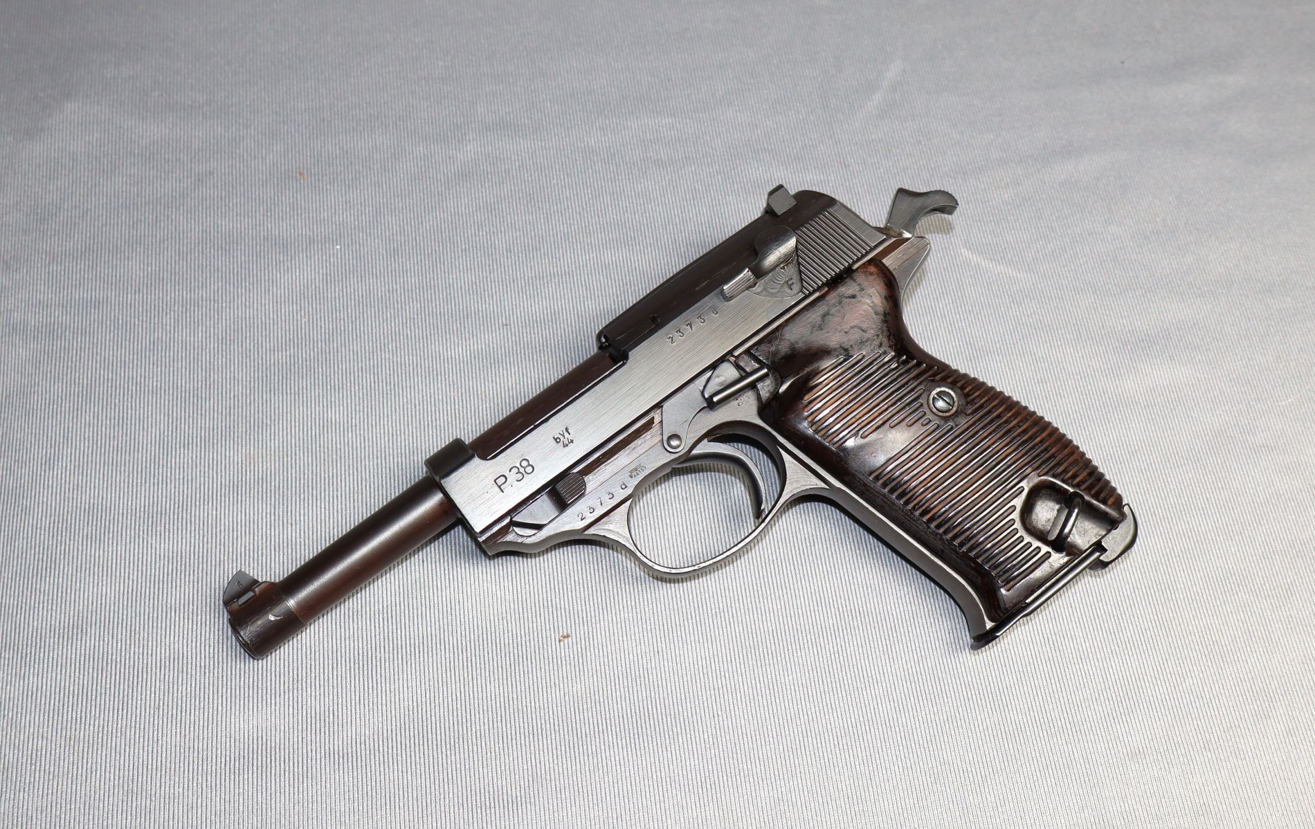 BYF (Mauser) 44 ~ Model P.38 ~ 9mm - 