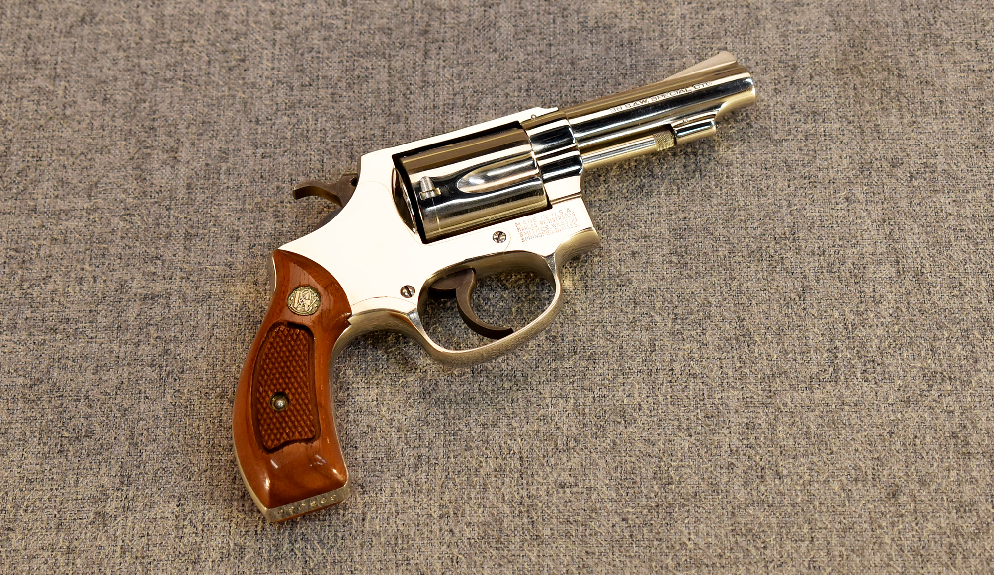 Image of Smith & Wesson ~ Model 36 ~ .38 Special