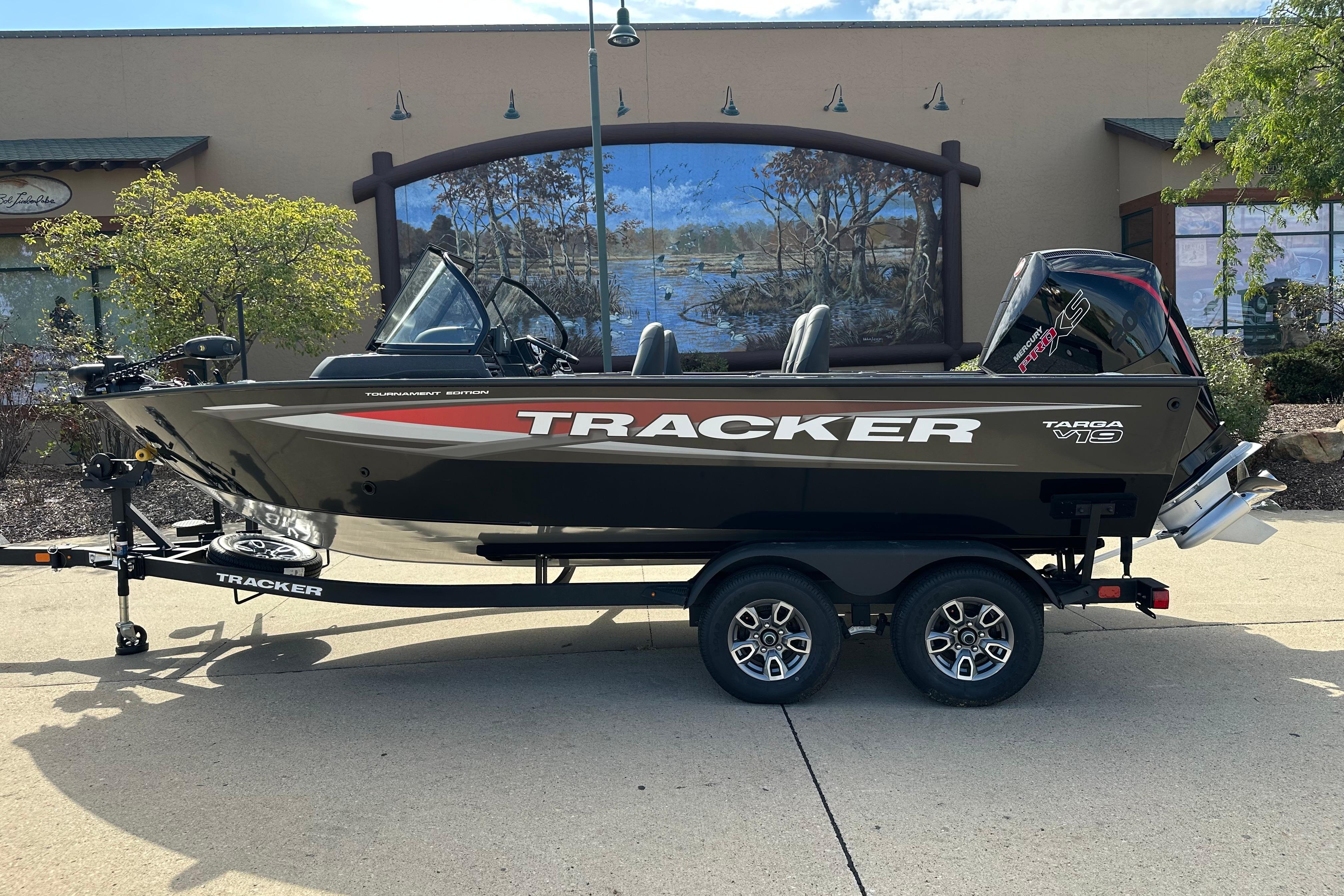 Image of 2026 TRACKER TARGA V-19 WT