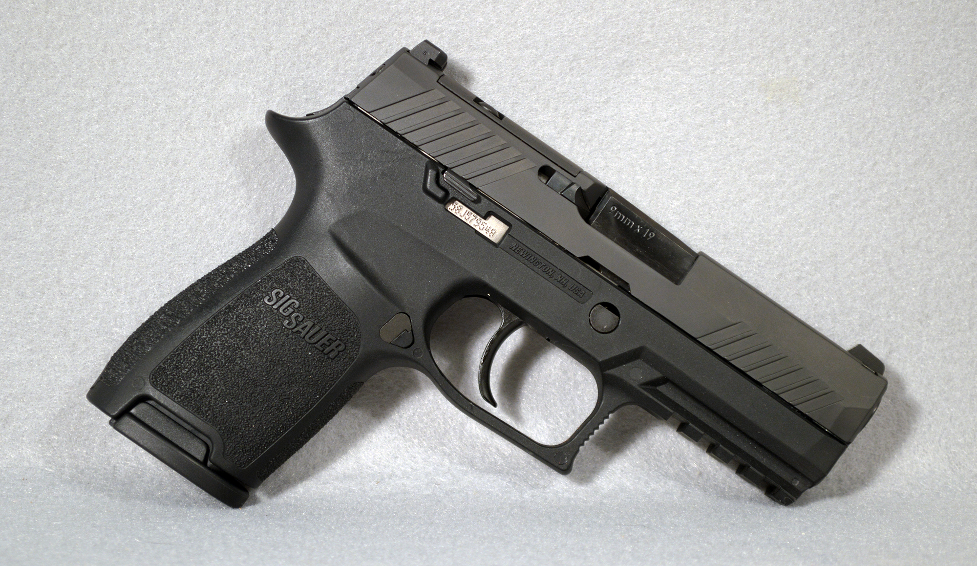 Sig Sauer ~ P320 ~ 9mm - Sig Sauer