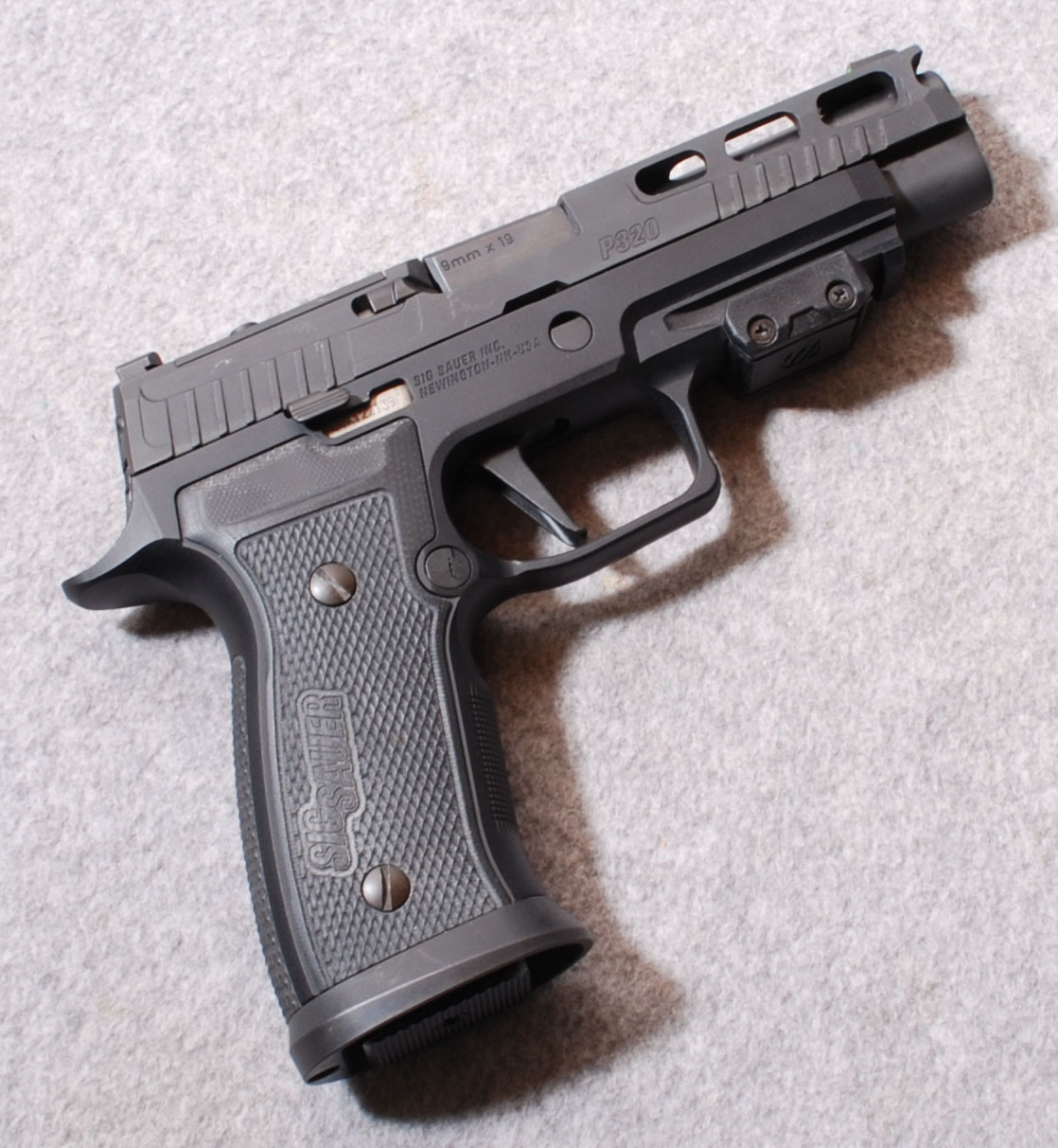SIG-Sauer ~ P320 ~ 9MM - Sig Sauer