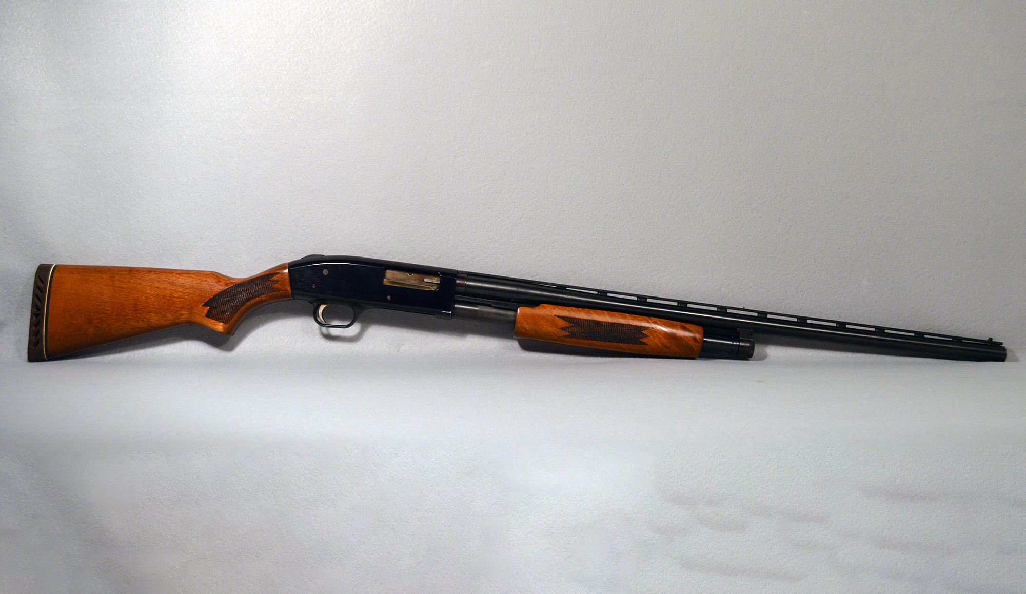 Mossberg ~ 500A ~ 12 Ga - Mossberg