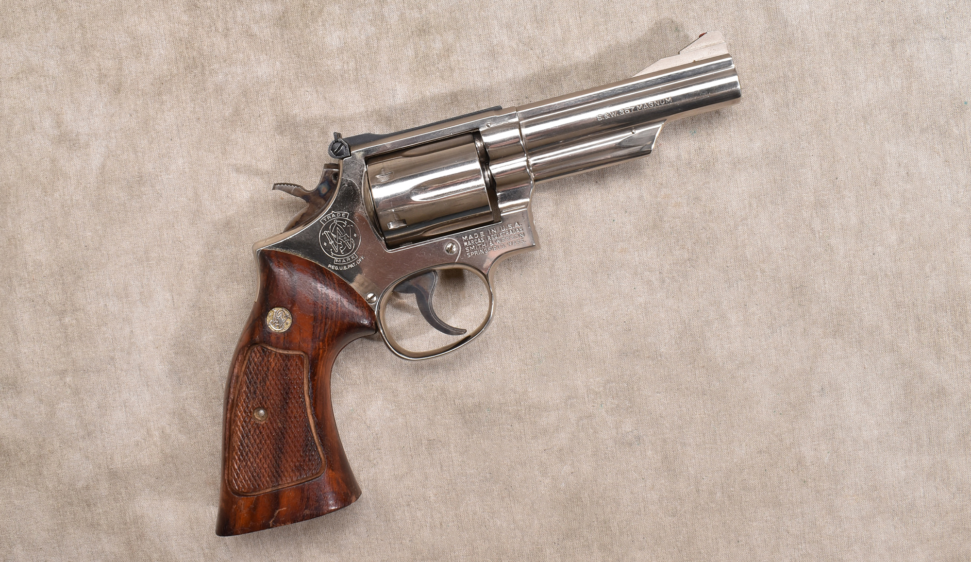 Image of SMITH & WESSON ~ 19-4 ~ .357 MAGNUM
