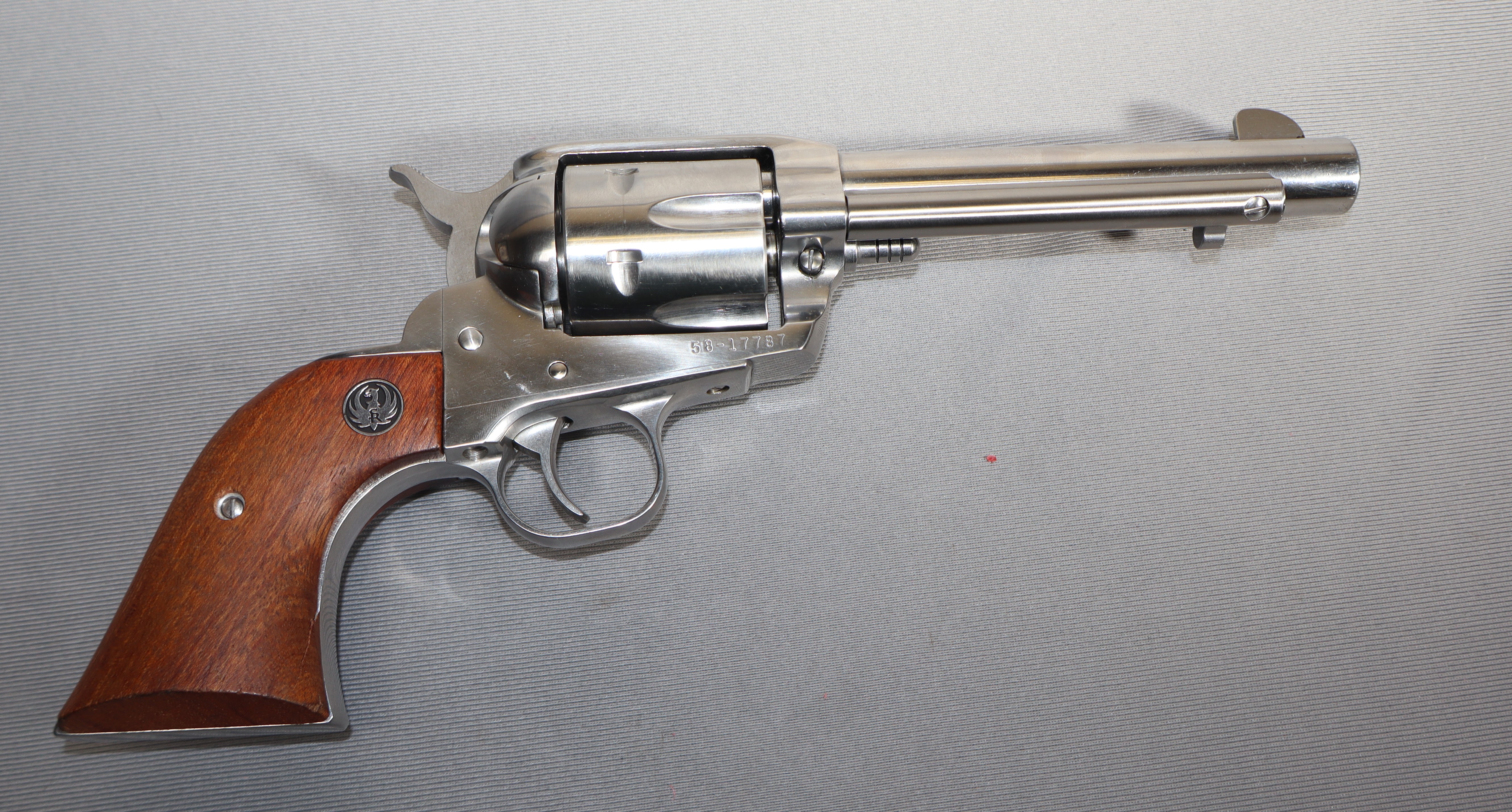 Image of Sturm Ruger & CO~Vaquero~44 Magnum