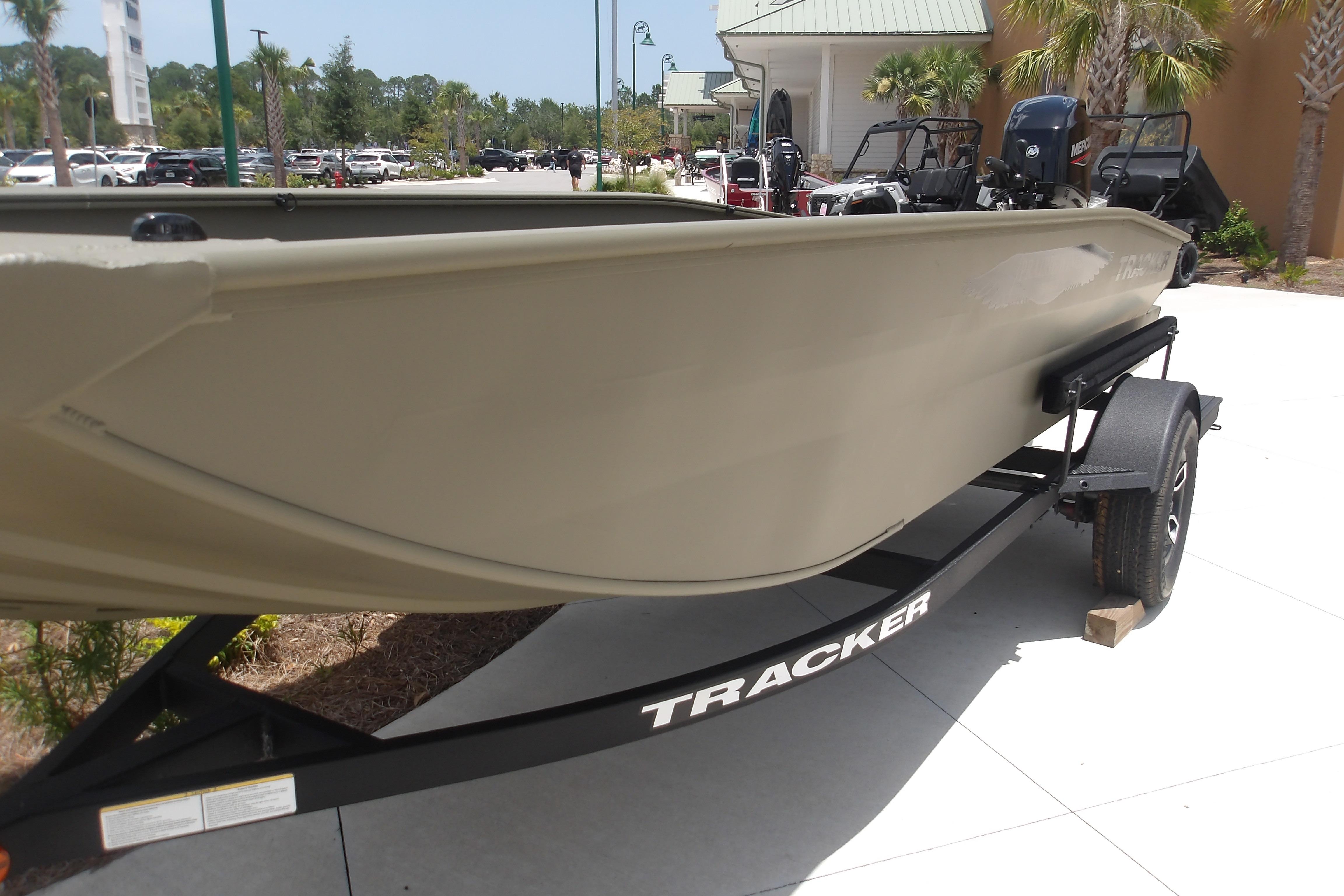 Image of 2026 TRACKER GRIZZLY 1650 T PRAIRIE WINGS EDITION