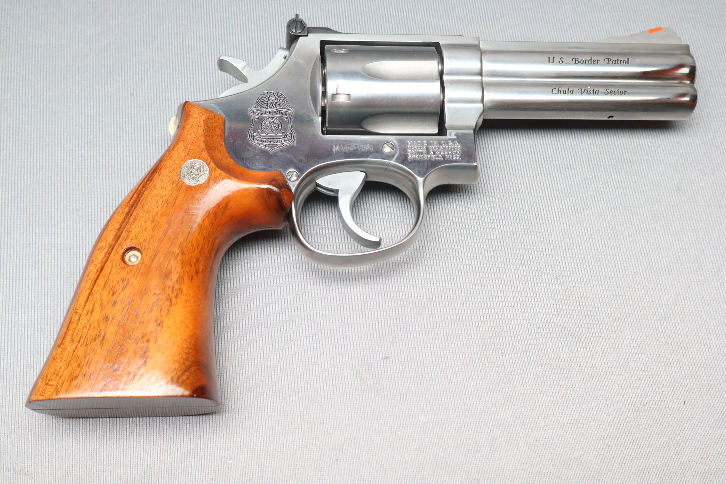 Image of Smith & Wesson ~ 686 U.S. Border Patrol ~ .357 Magnum