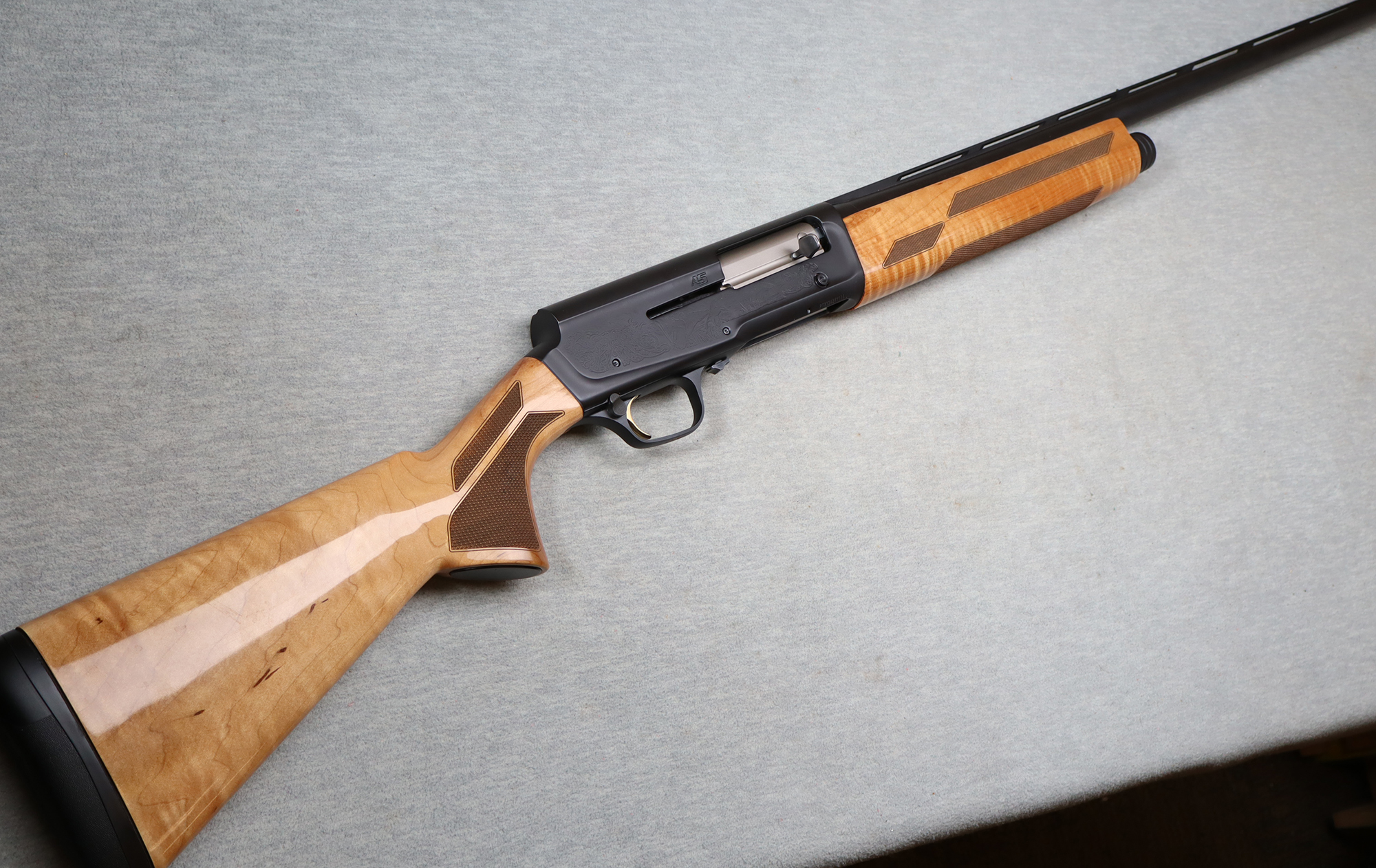 Browning ~ A5 Ultimate Maple ~ 12 Gauge - Bass Pro Shops