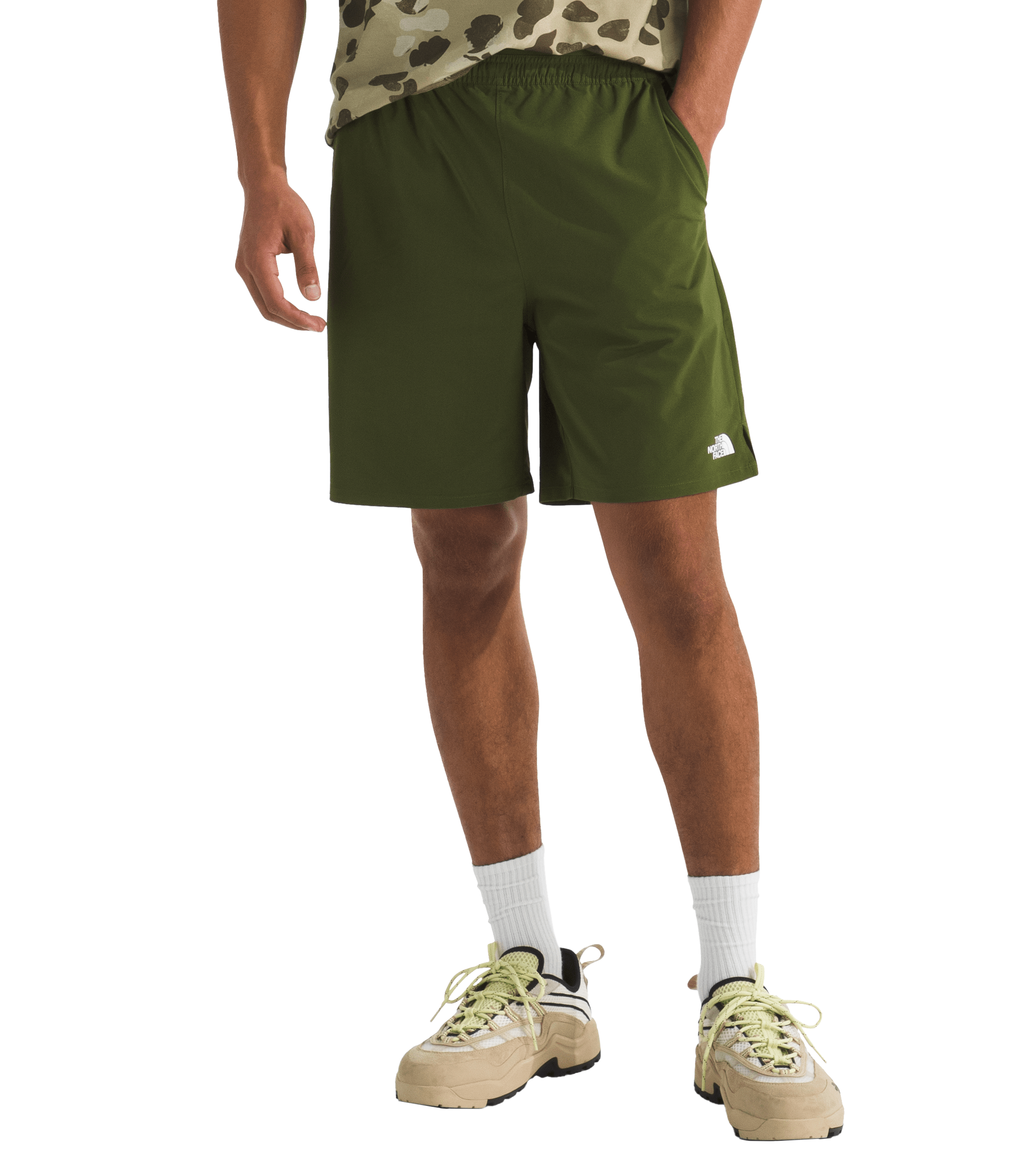 Image of The North Face Wander 2.0 Shorts - Woodland Green