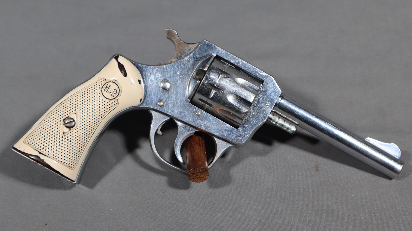 Image of H&R~Model 923~Unlabeled Caliber