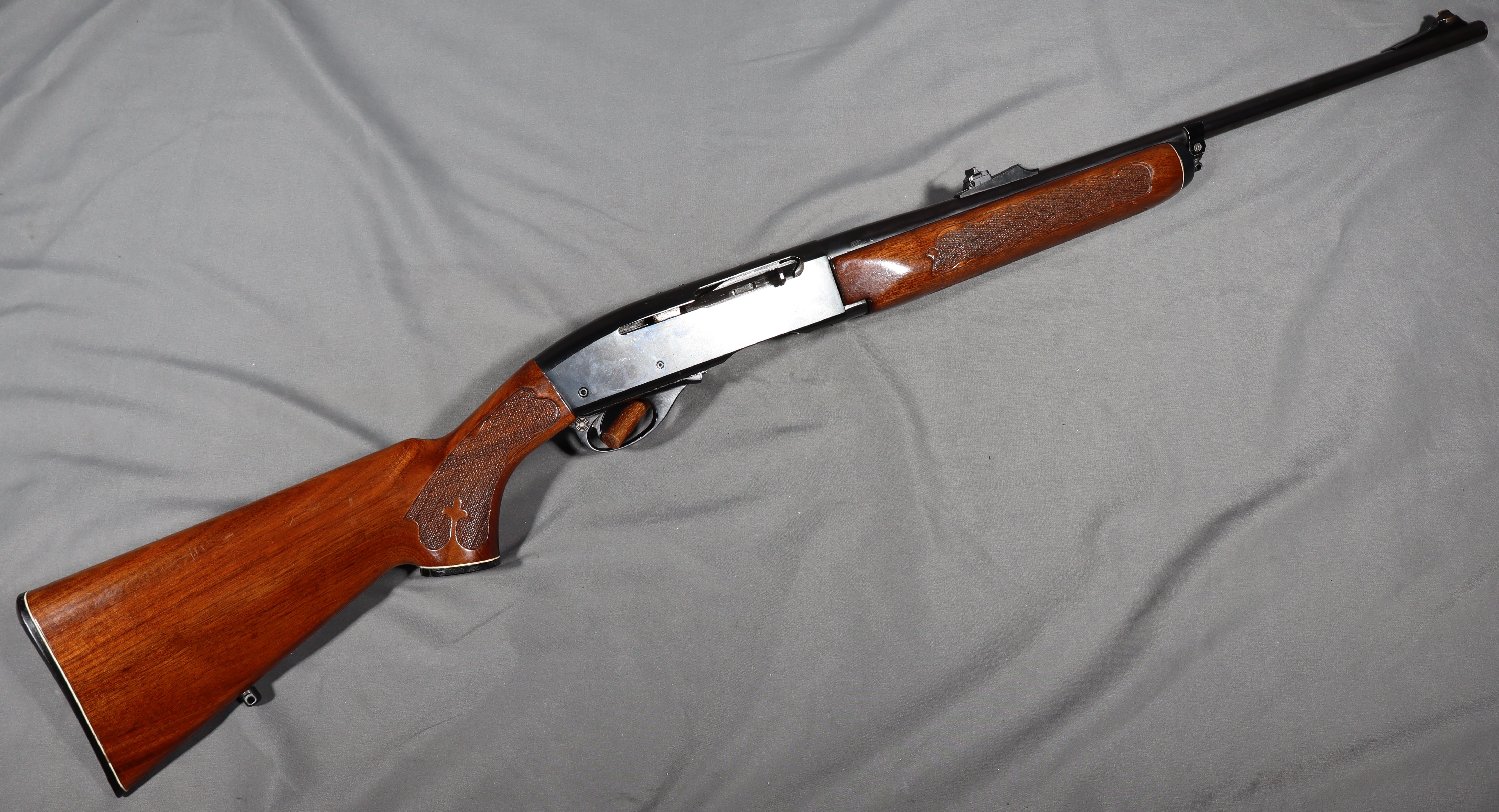 Image of Remington ~ 742 Woodsmaster ~ .30-06 Springfield